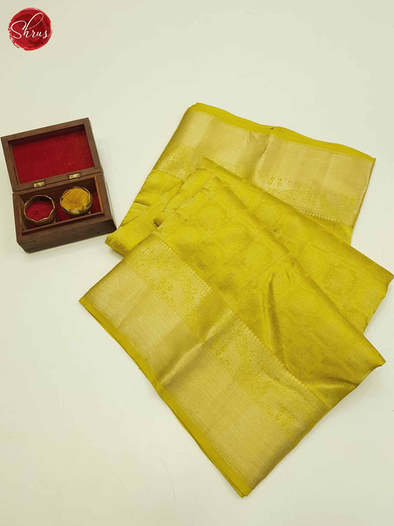 Golden Yellow(Single Tone)- Kanchipuram Silk Saree - Shop on ShrusEternity.com