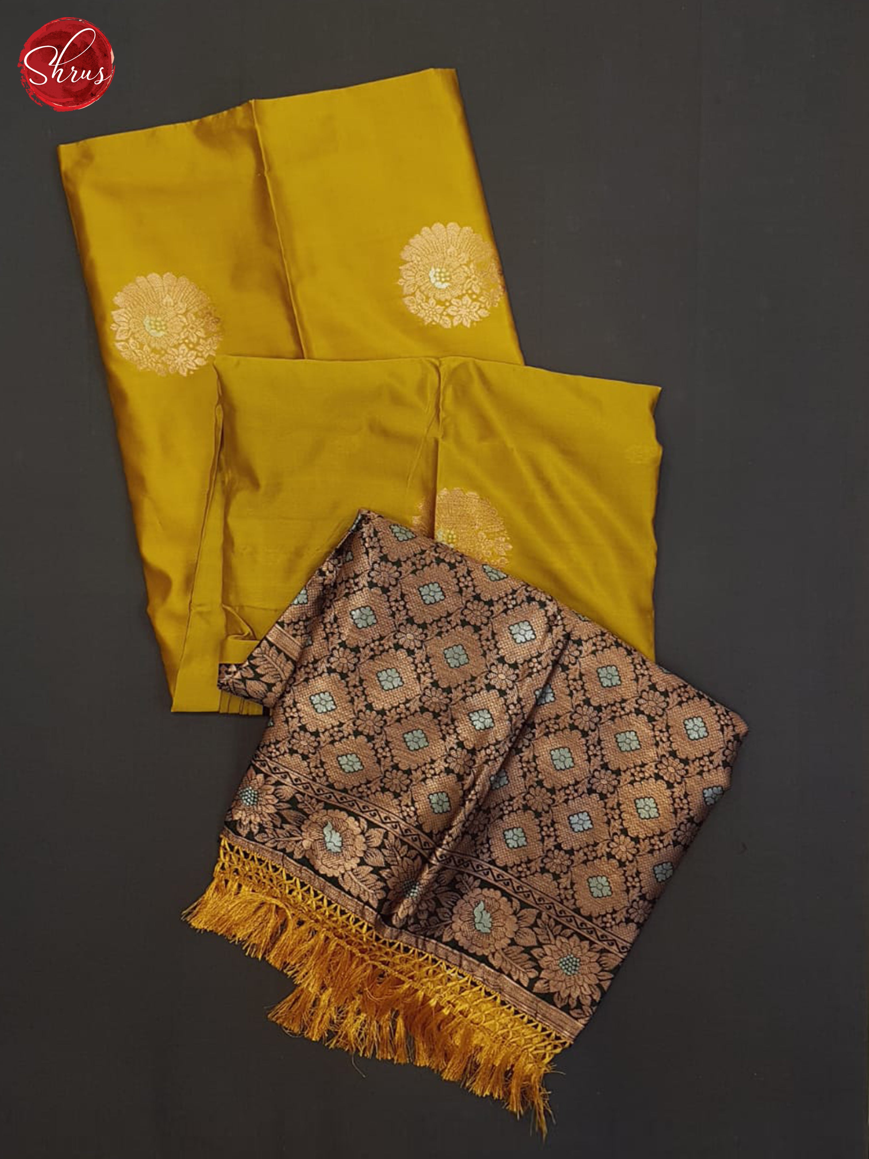 Mustard And Green-Semi Soft silk saree - Shop on ShrusEternity.com