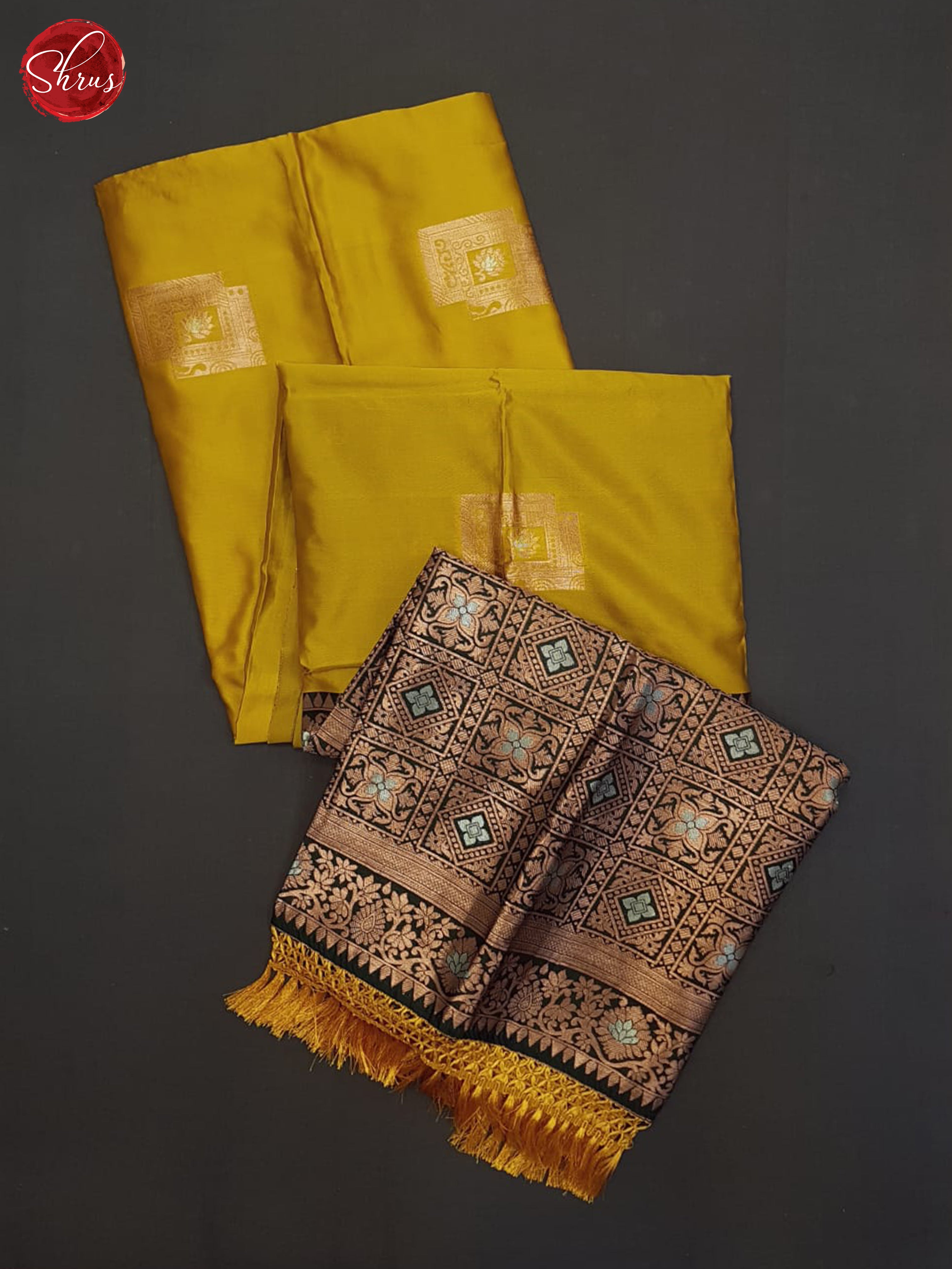 Mustard And Green-Semi Soft silk saree - Shop on ShrusEternity.com