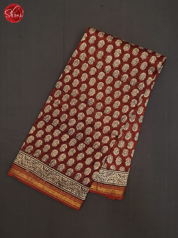 cream and Red- Maheshwari Silk Cotton - Shop on ShrusEternity.com