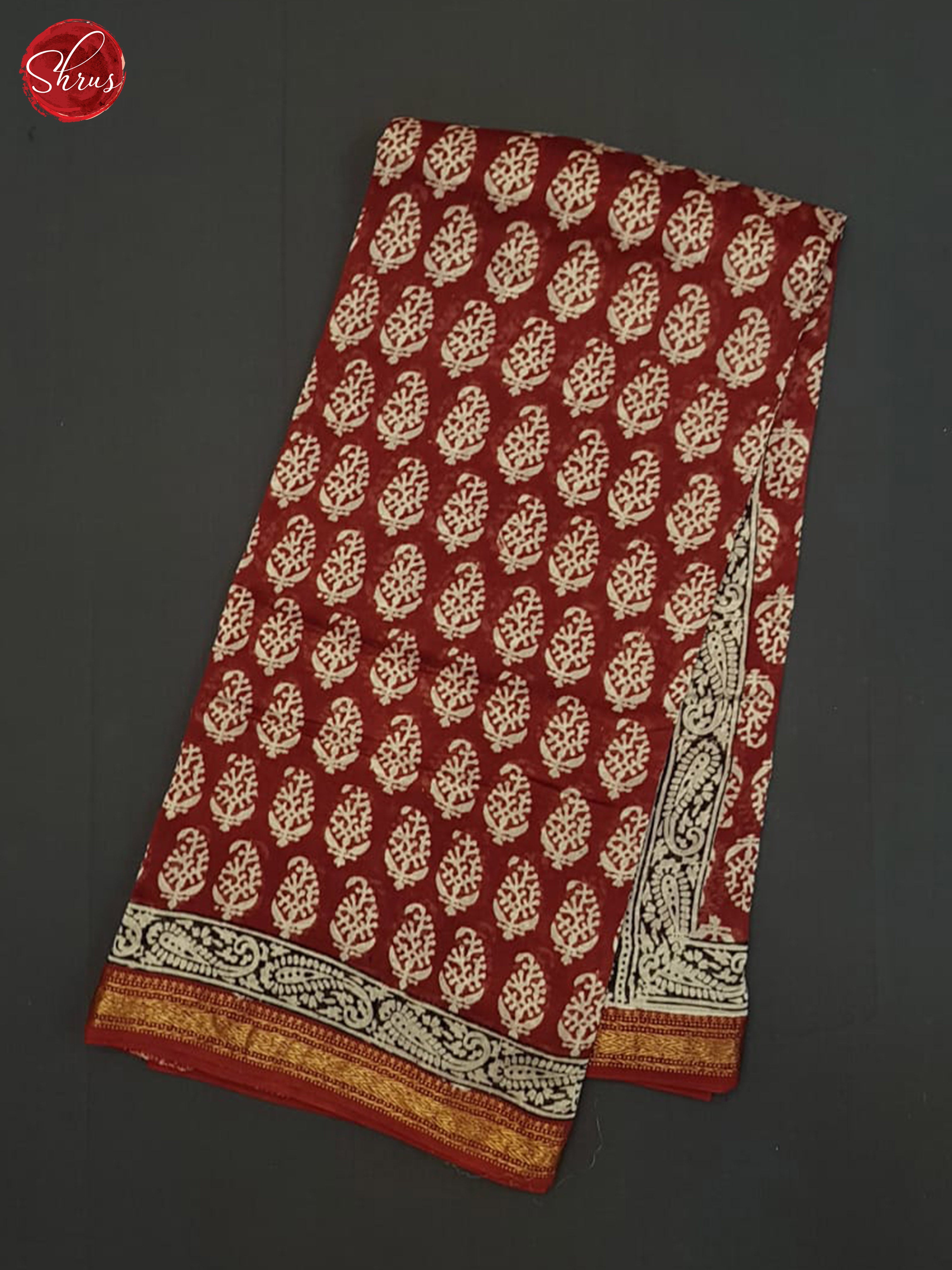 Red And Cream-Maheshwari Silk cotton saree - Shop on ShrusEternity.com