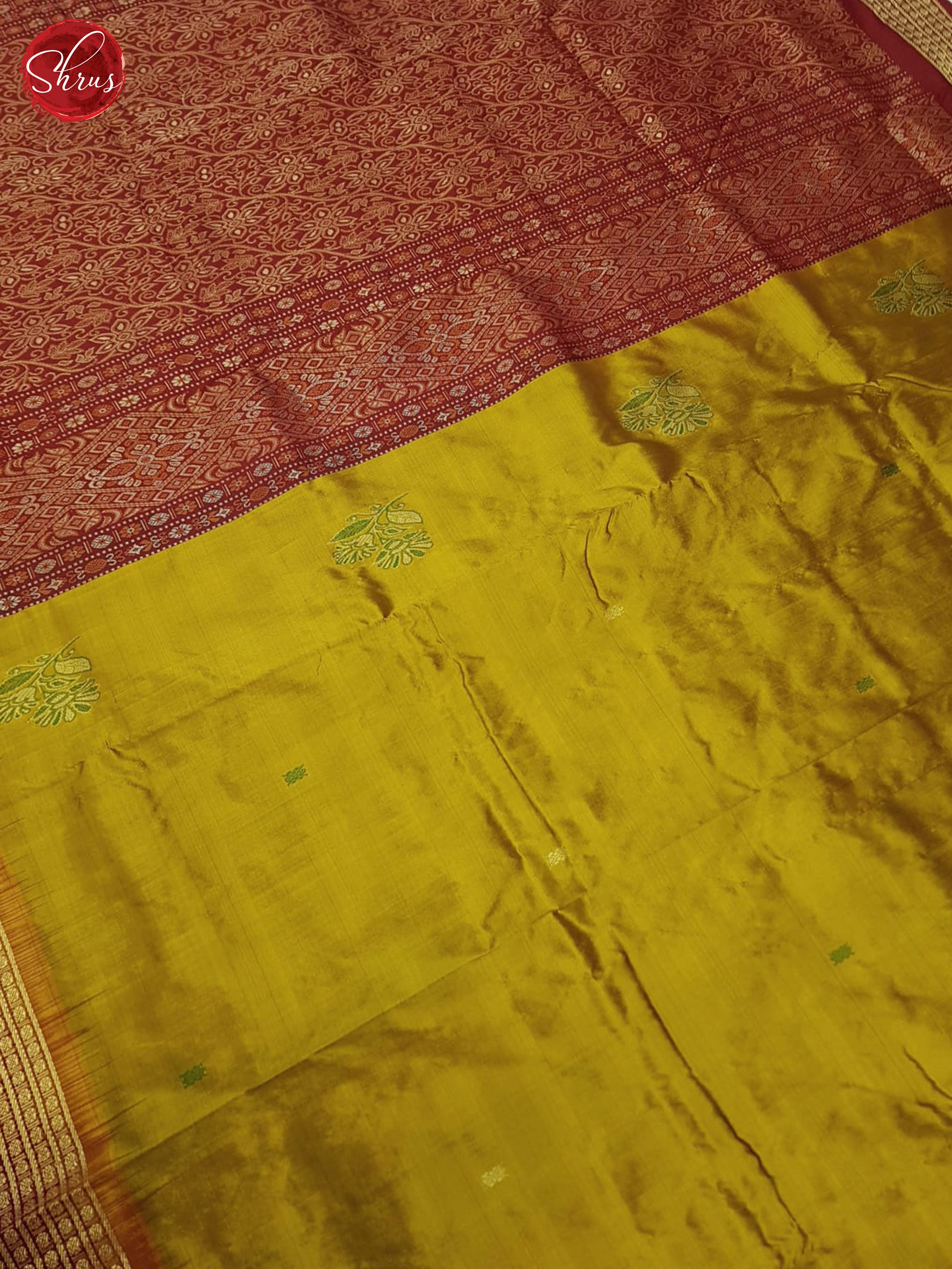 Mathulir Green And Maroon-Odisha Sambalpuri Silk Saree - Shop on ShrusEternity.com