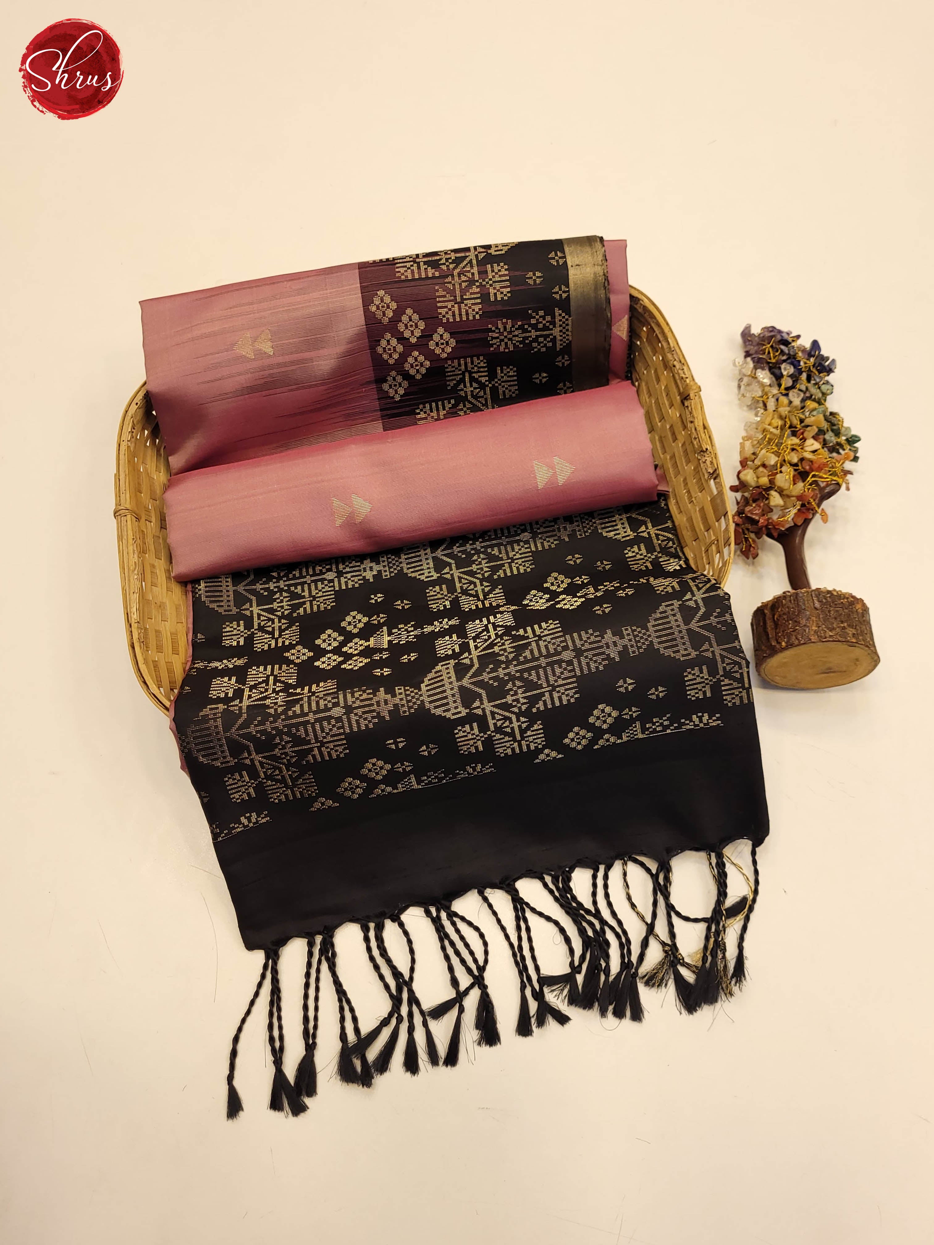 Onion pink and black-Soft silk saree - Shop on ShrusEternity.com