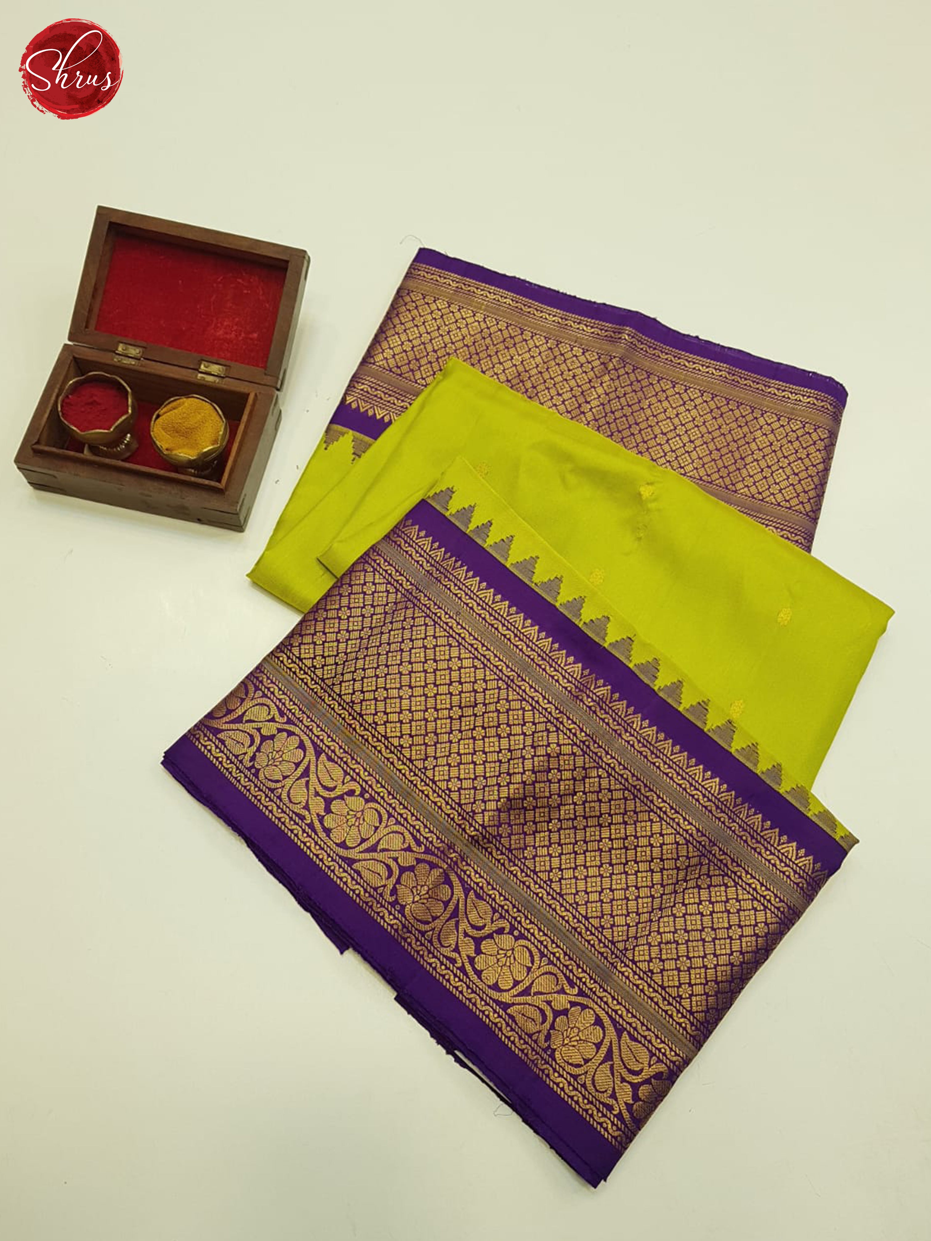 Green And Purple-Gadwal Silk Saree - Shop on ShrusEternity.com