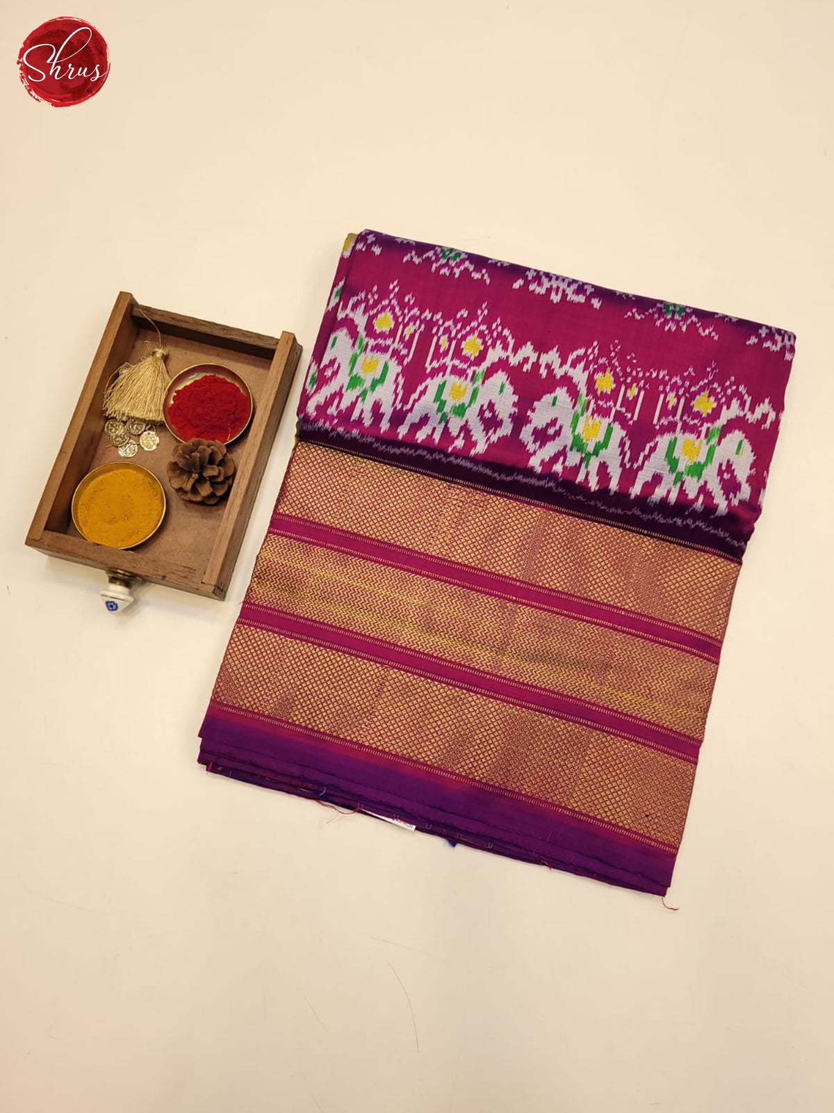 majantha pink(Single tone)-Ikkat Silk saree