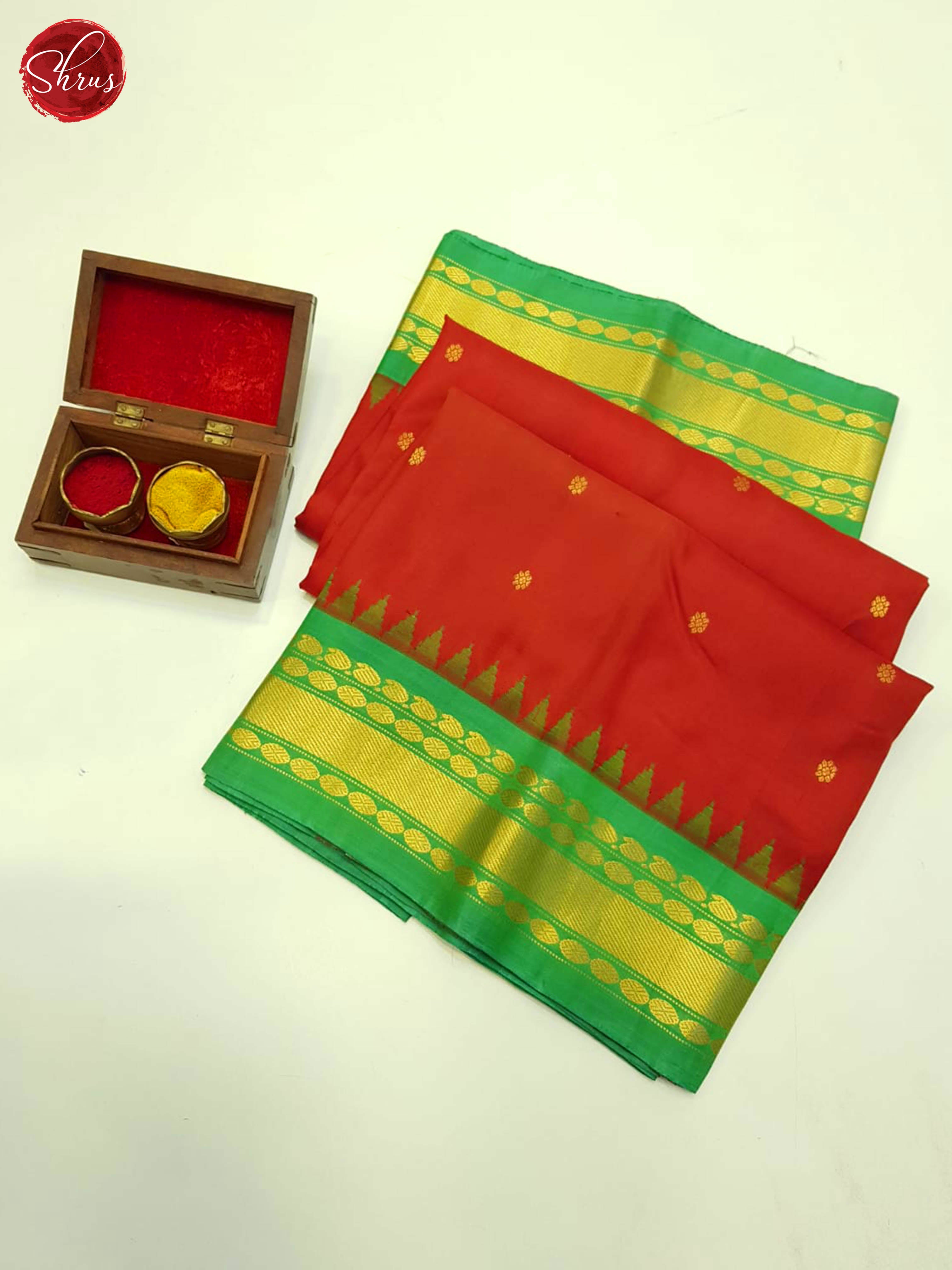 Red & Green -Gadwal Silk with zari woven buttas on the body & Contrast Border - Shop on ShrusEternity.com