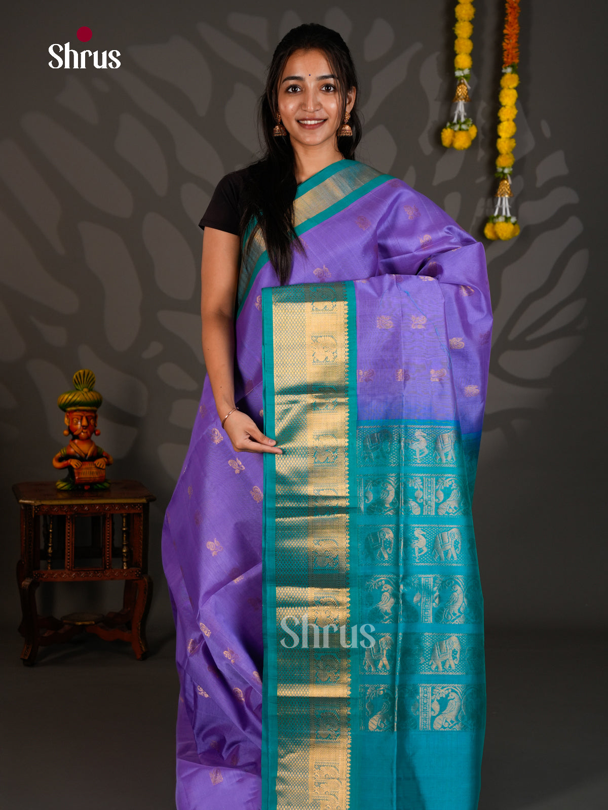 Buy Beautiful Lavender Cotton Silk Saree With Peacock Buttas, Teal Korvai Zari Border & Pallu