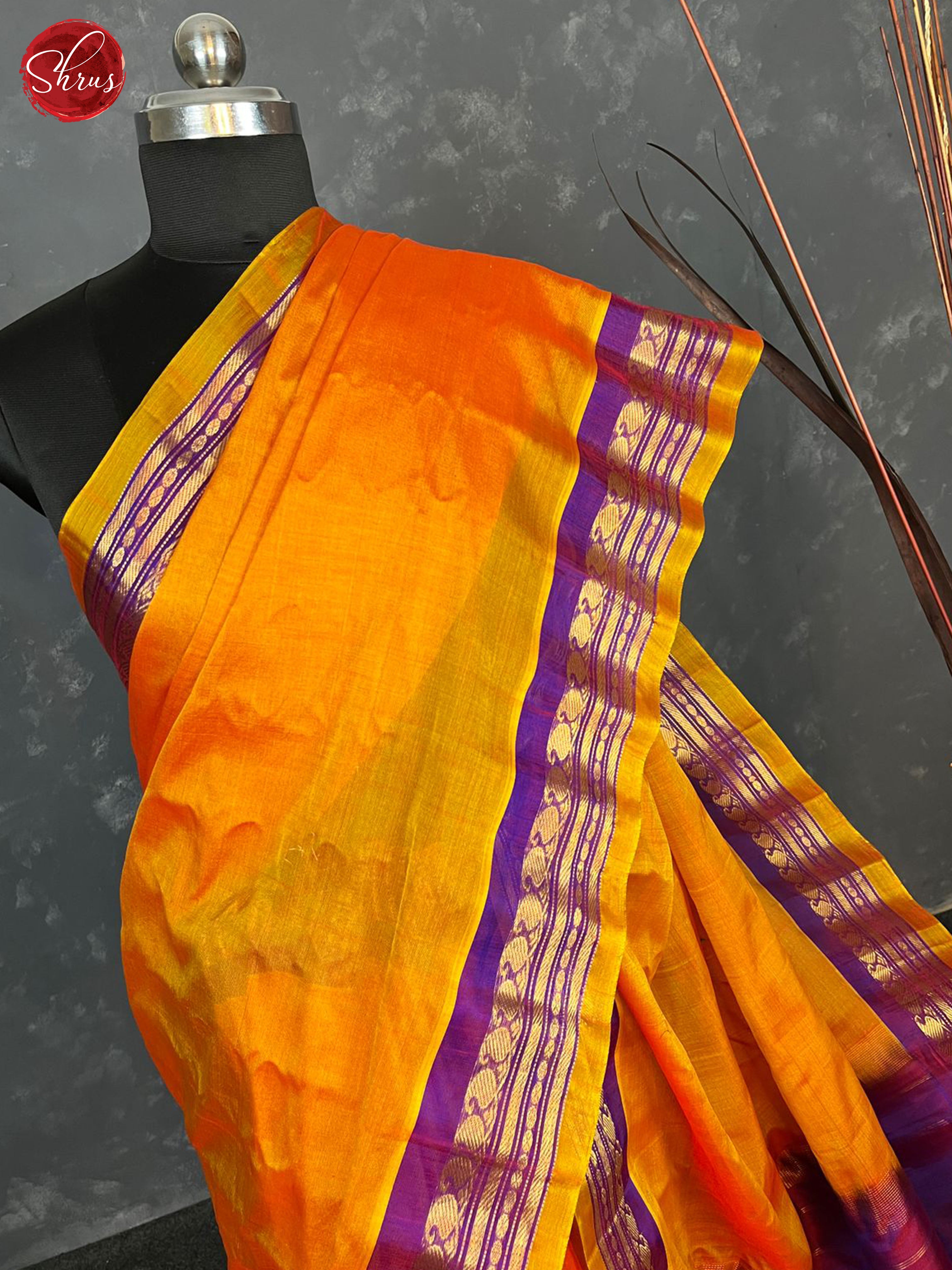 BES31546 - Gadwal Silk Cotton Saree - Shop on ShrusEternity.com