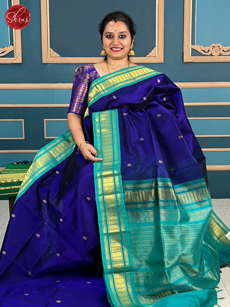 Peacock Green Maheshwari Silk Cotton Saree