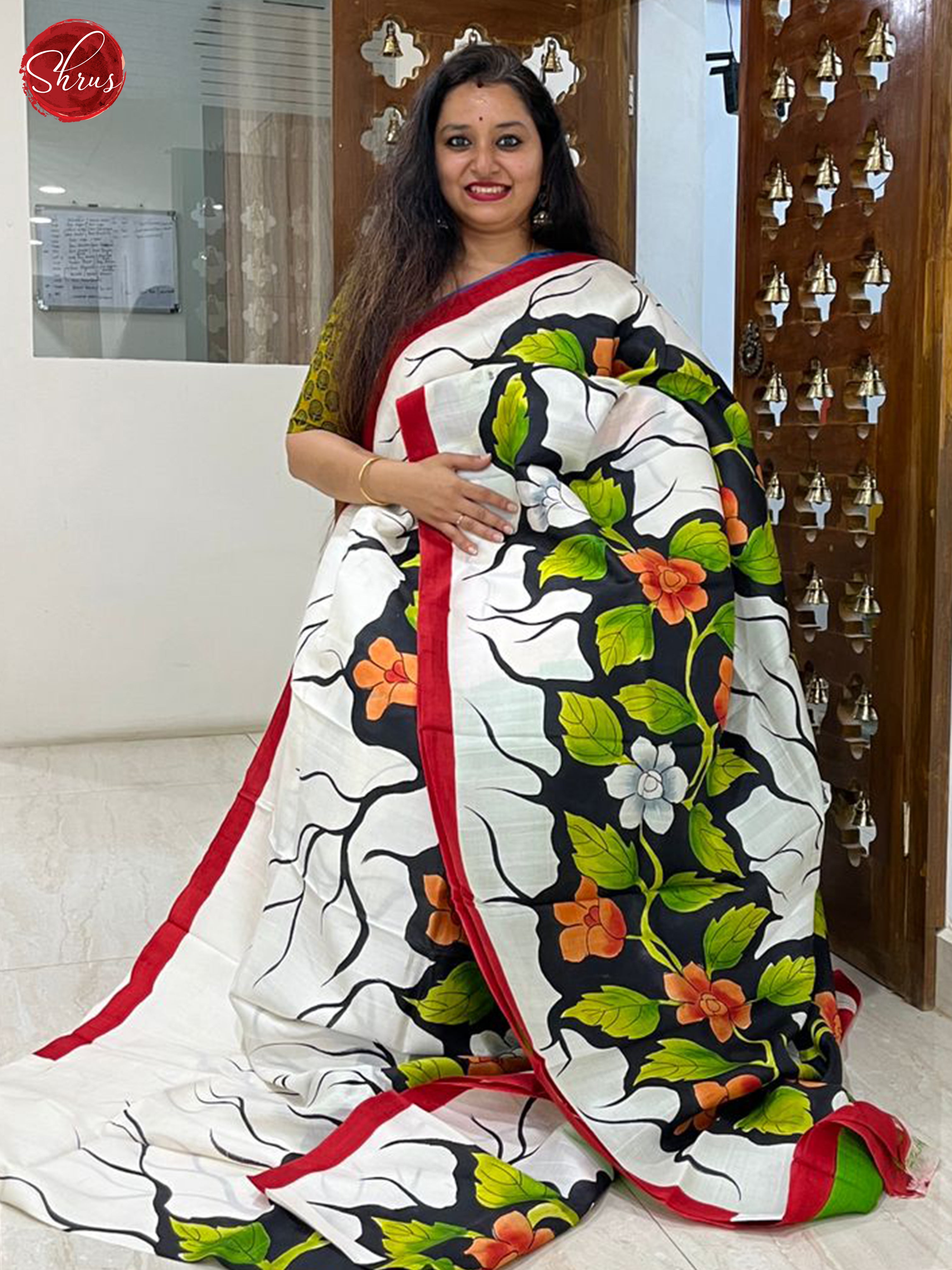 Cream & Green - Murshidabad Silk Saree - Shop on ShrusEternity.com