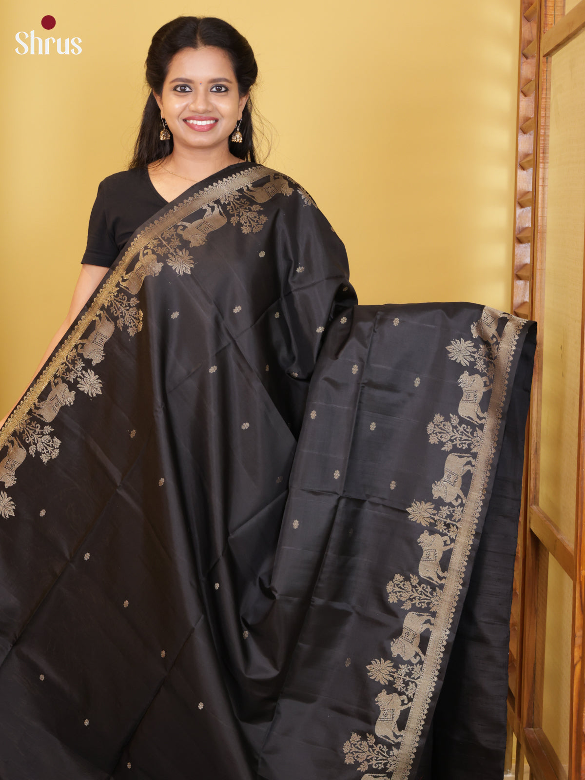Buy Majestic Black Pure Soft Silk Saree With Golden Buttas, Zari Border With Cow Motifs & Brocade Pallu