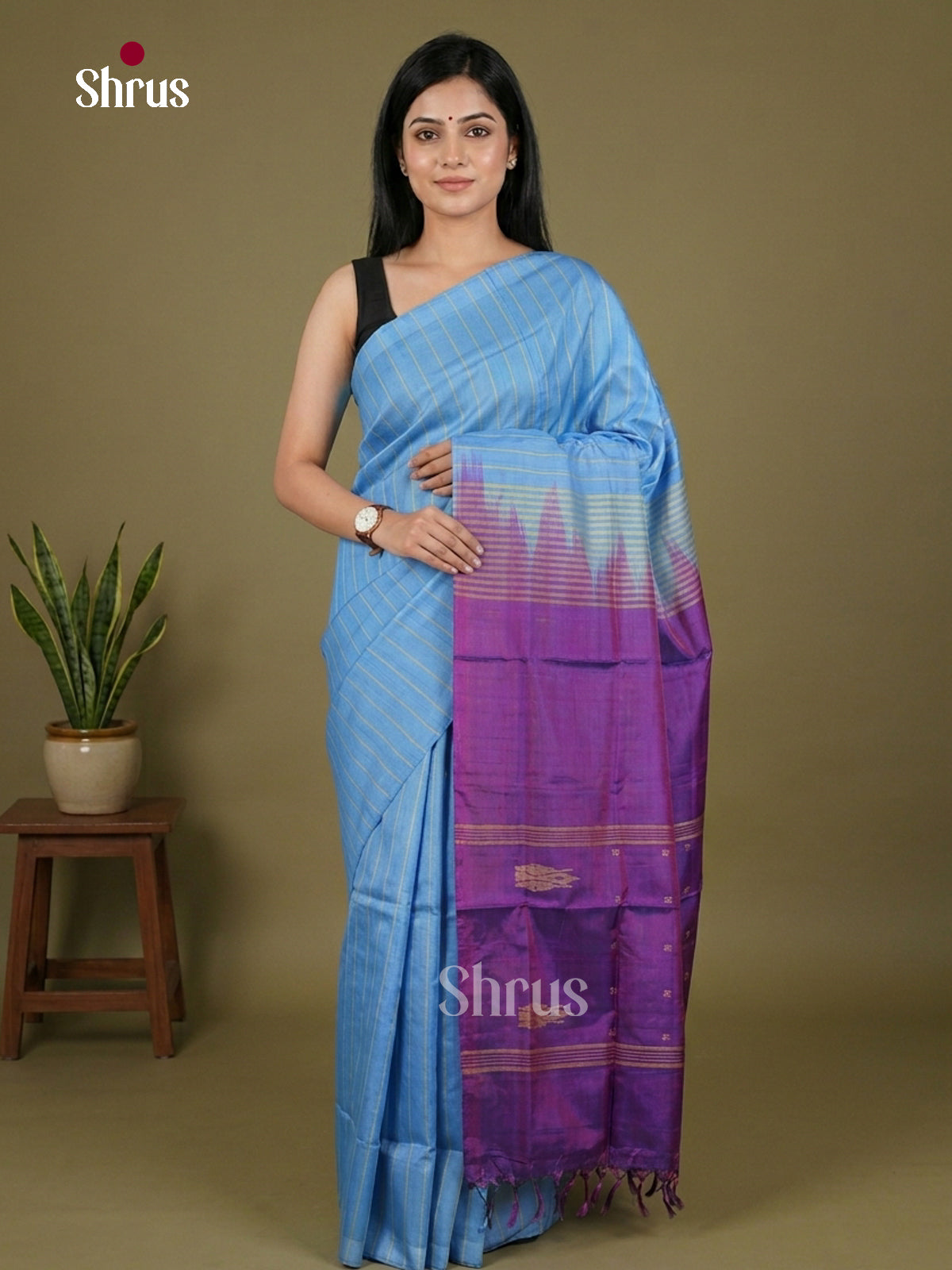 Buy Graceful Blue Banana Pith Saree With Diagonal Stripes & Purple Zari Woven Pallu