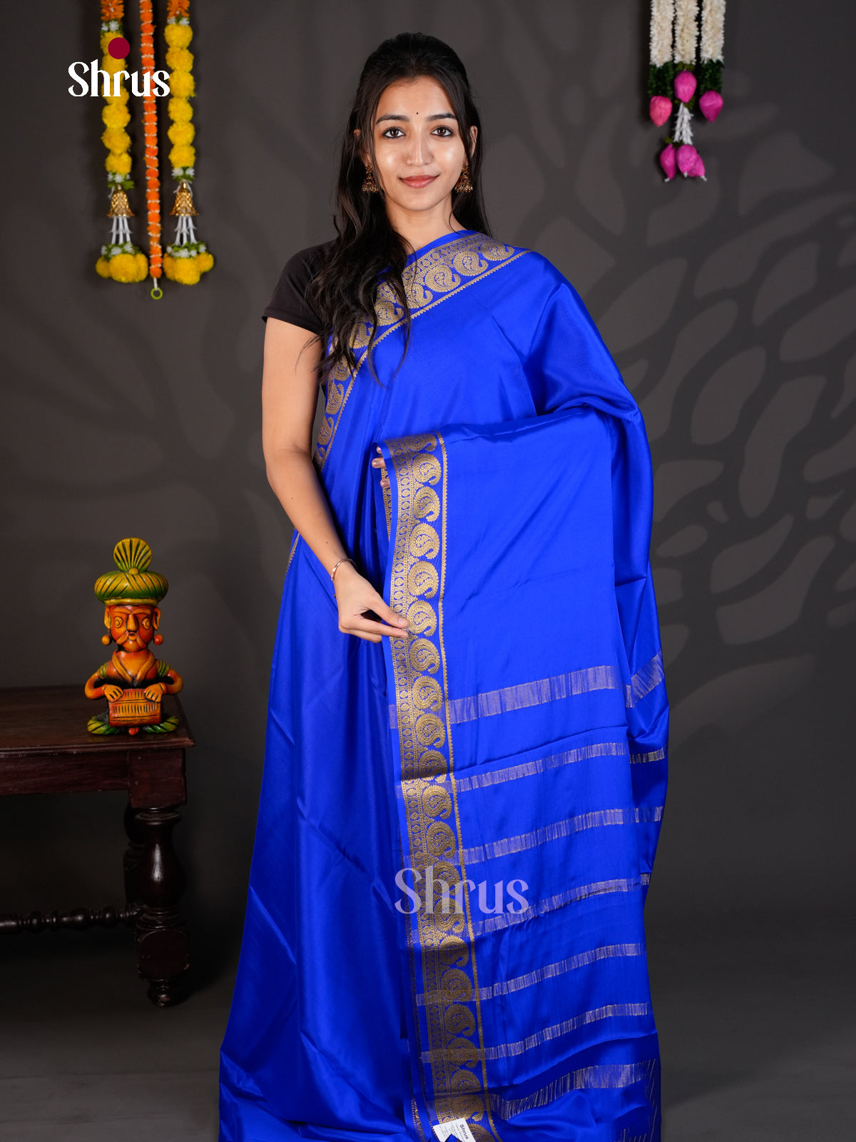 Buy Serene Blue Mysore Silk Saree With Zari Woven Paisley Border & Traditional Chit Pallu