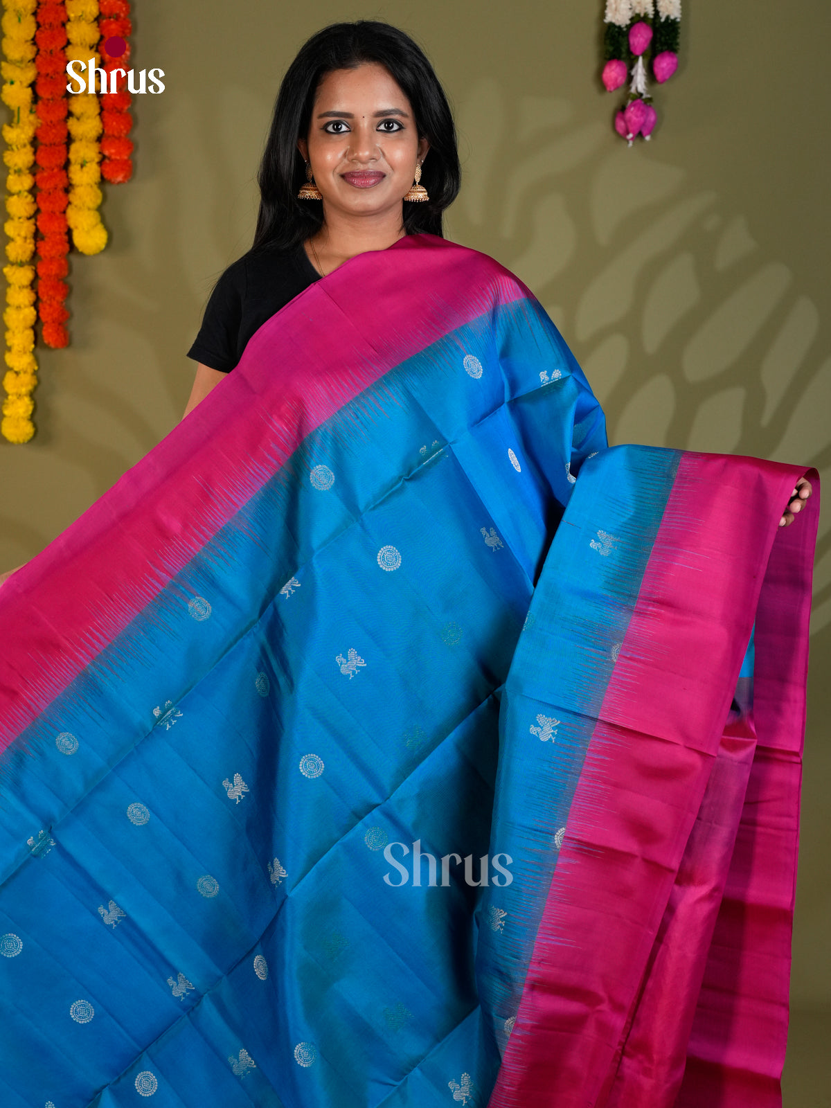Buy Vibrant Blue Pure Soft Silk Saree with Gold Zari Buttas & Pink Wavy Brocade Pallu