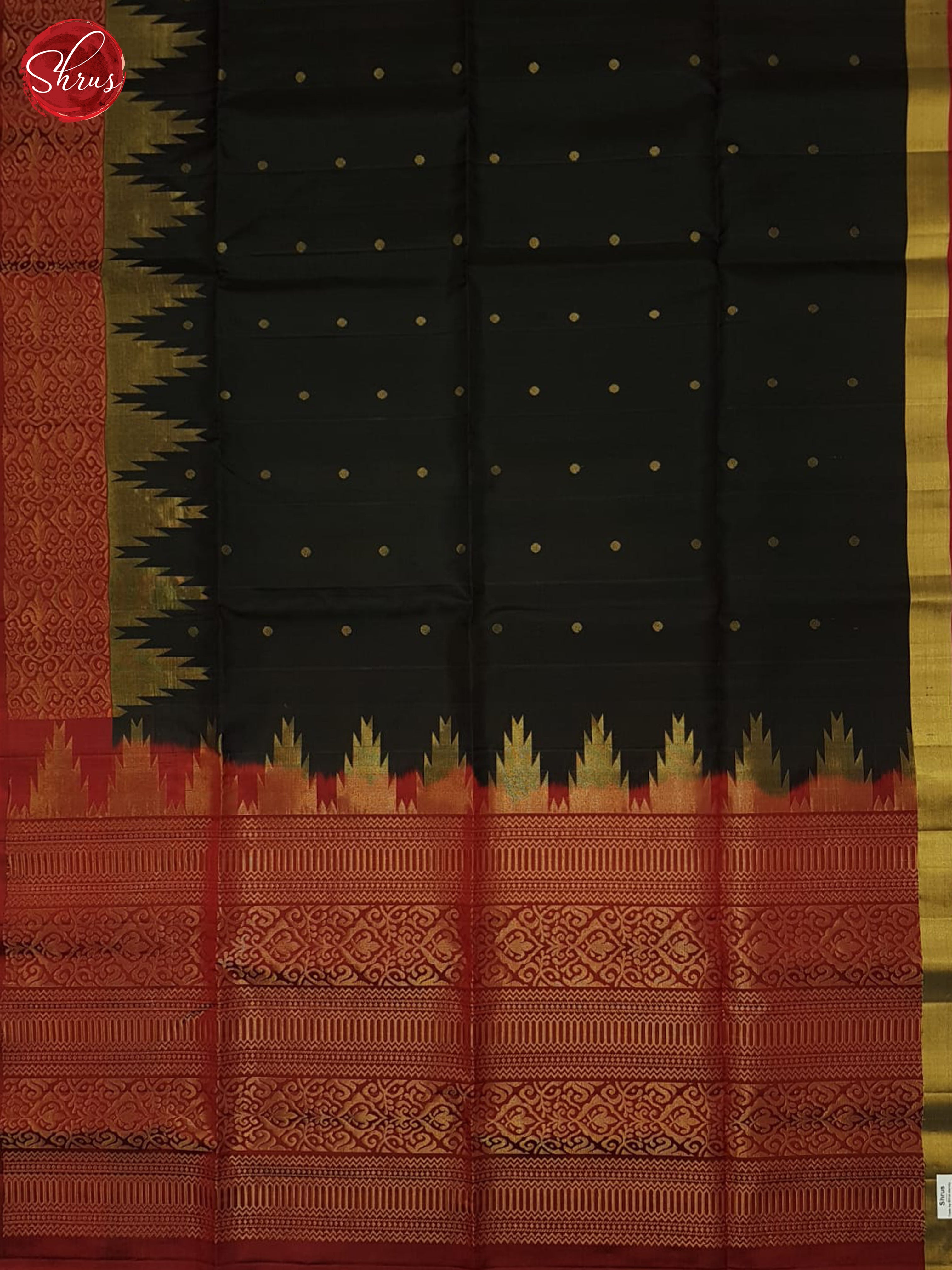 Black and Arakku maroon - Soft Silk Saree - Shop on ShrusEternity.com