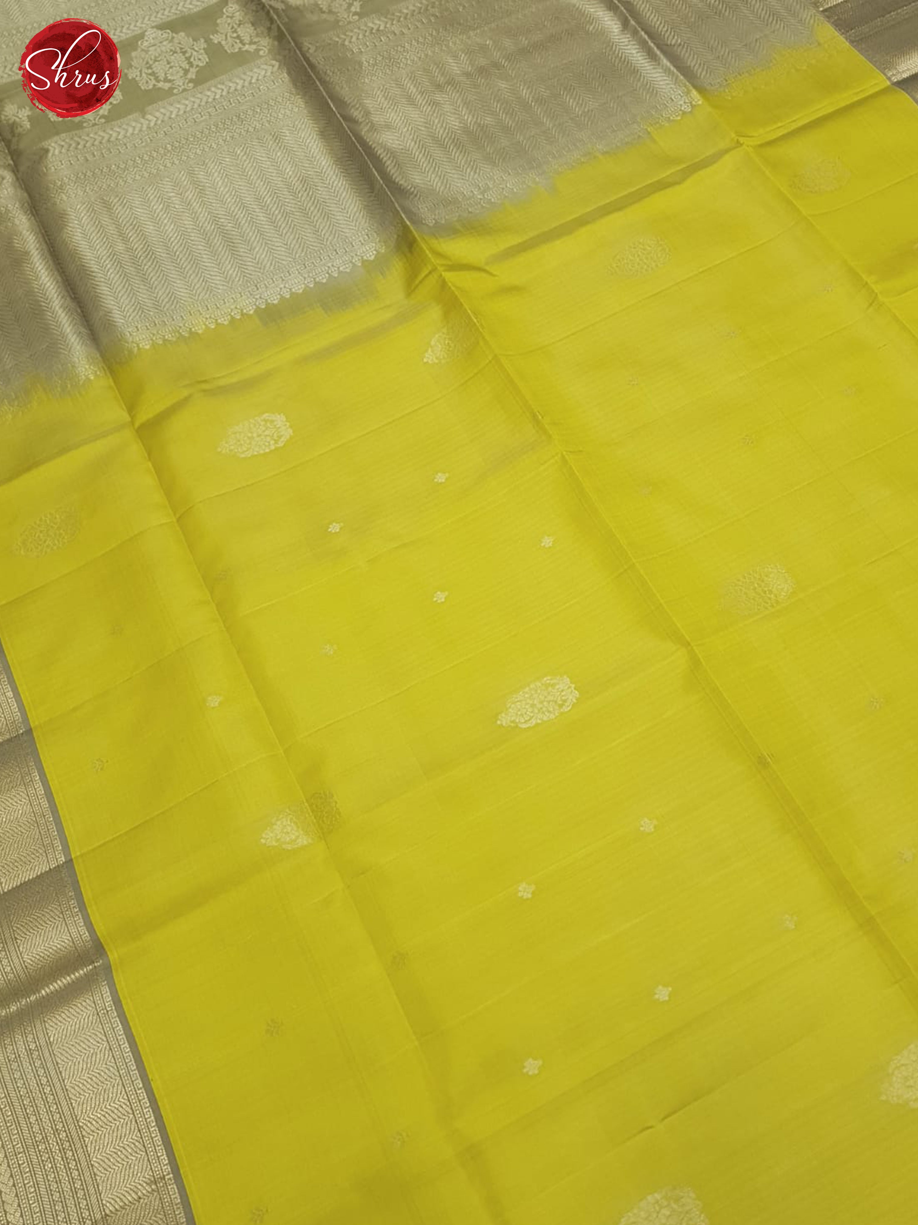 CAS05007 - Soft Silk Saree - Shop on ShrusEternity.com