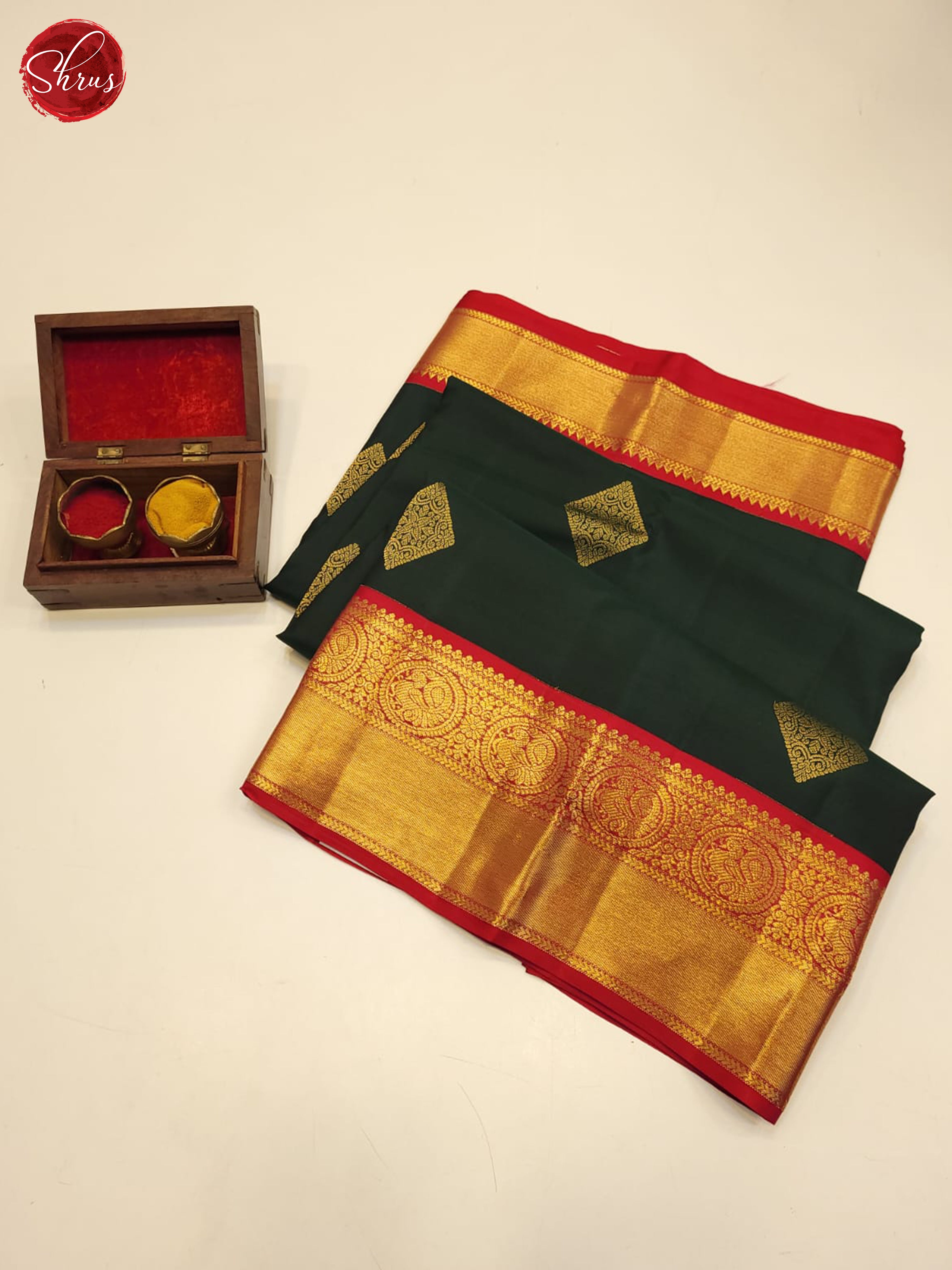 Bottle Green and Red- Kanchipuram silk saree - Shop on ShrusEternity.com