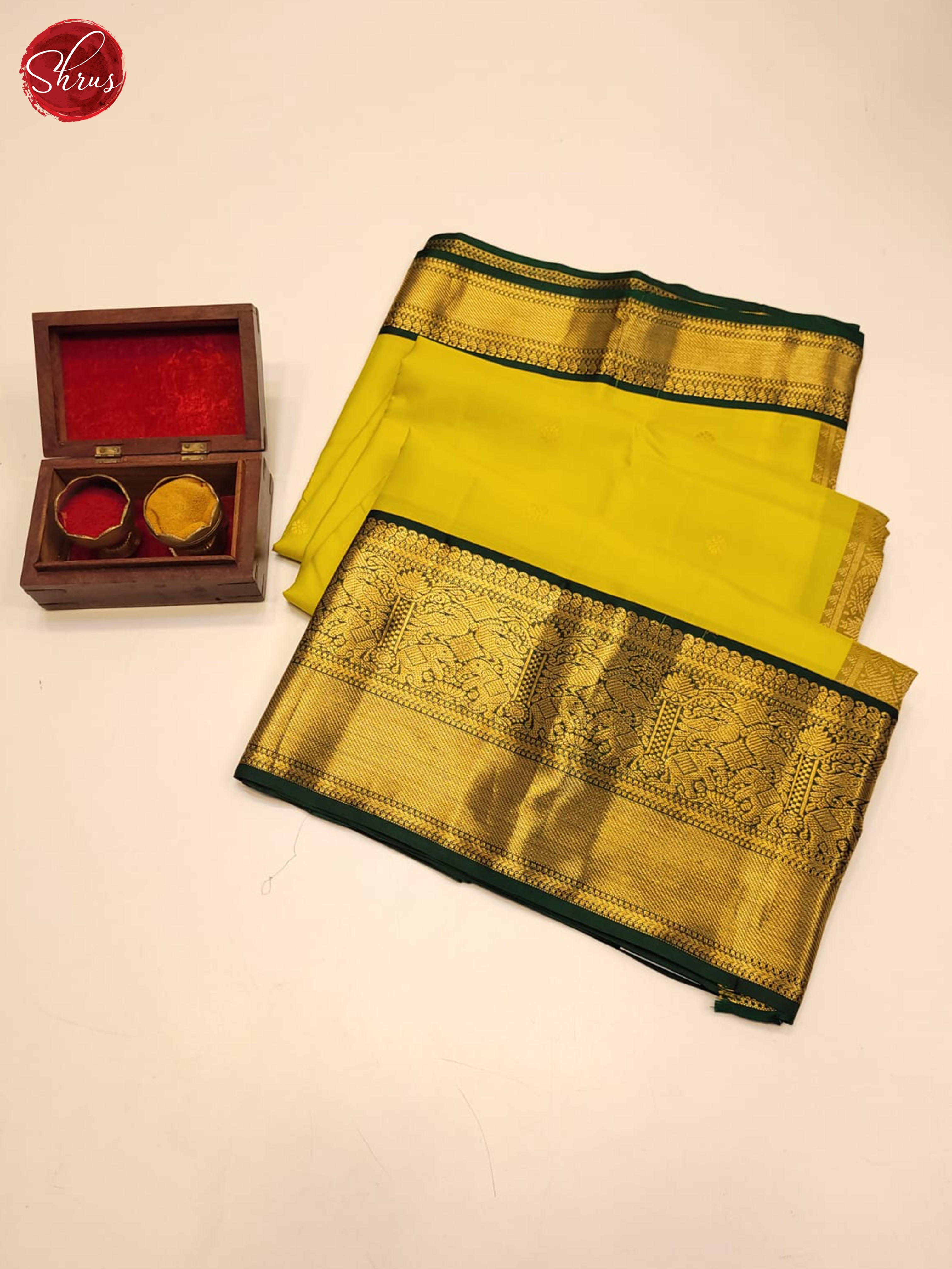 Green and bottle green-kanchipuram silk saree - Shop on ShrusEternity.com