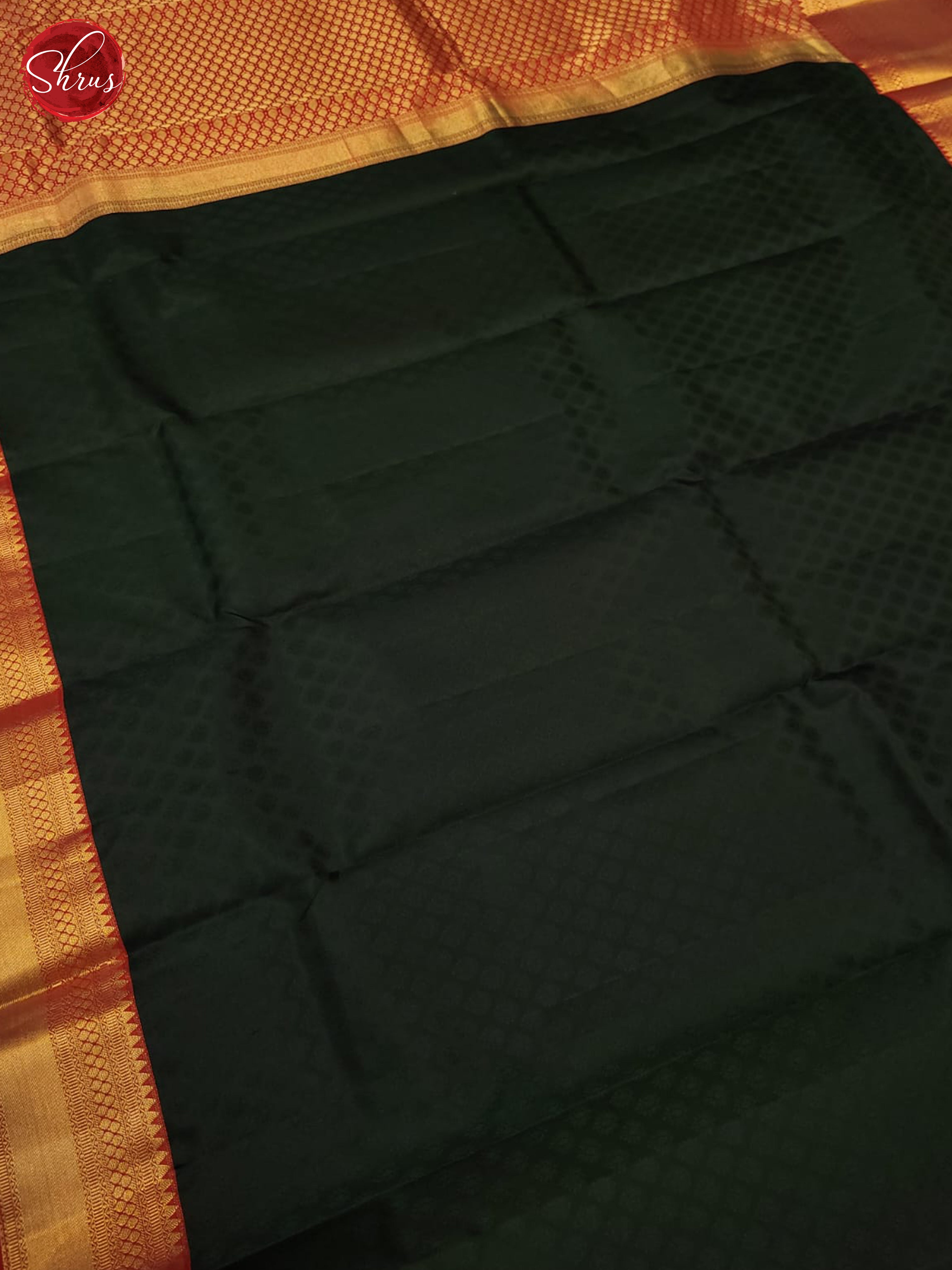 Bottle green and Red-Kanchipiram silk saree - Shop on ShrusEternity.com