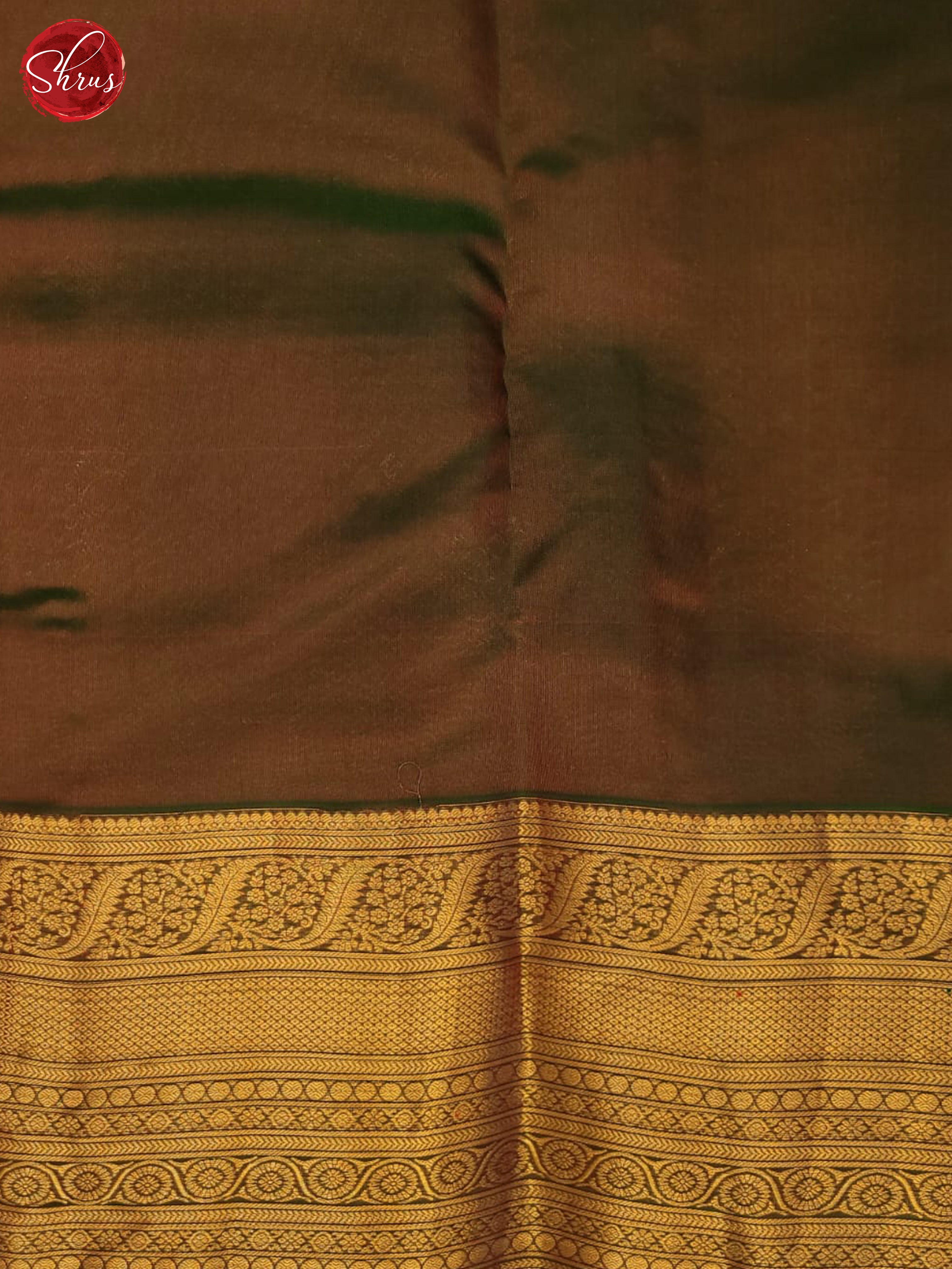 Red and Green- Kanchipuram half-pure Silk Saree - Shop on ShrusEternity.com