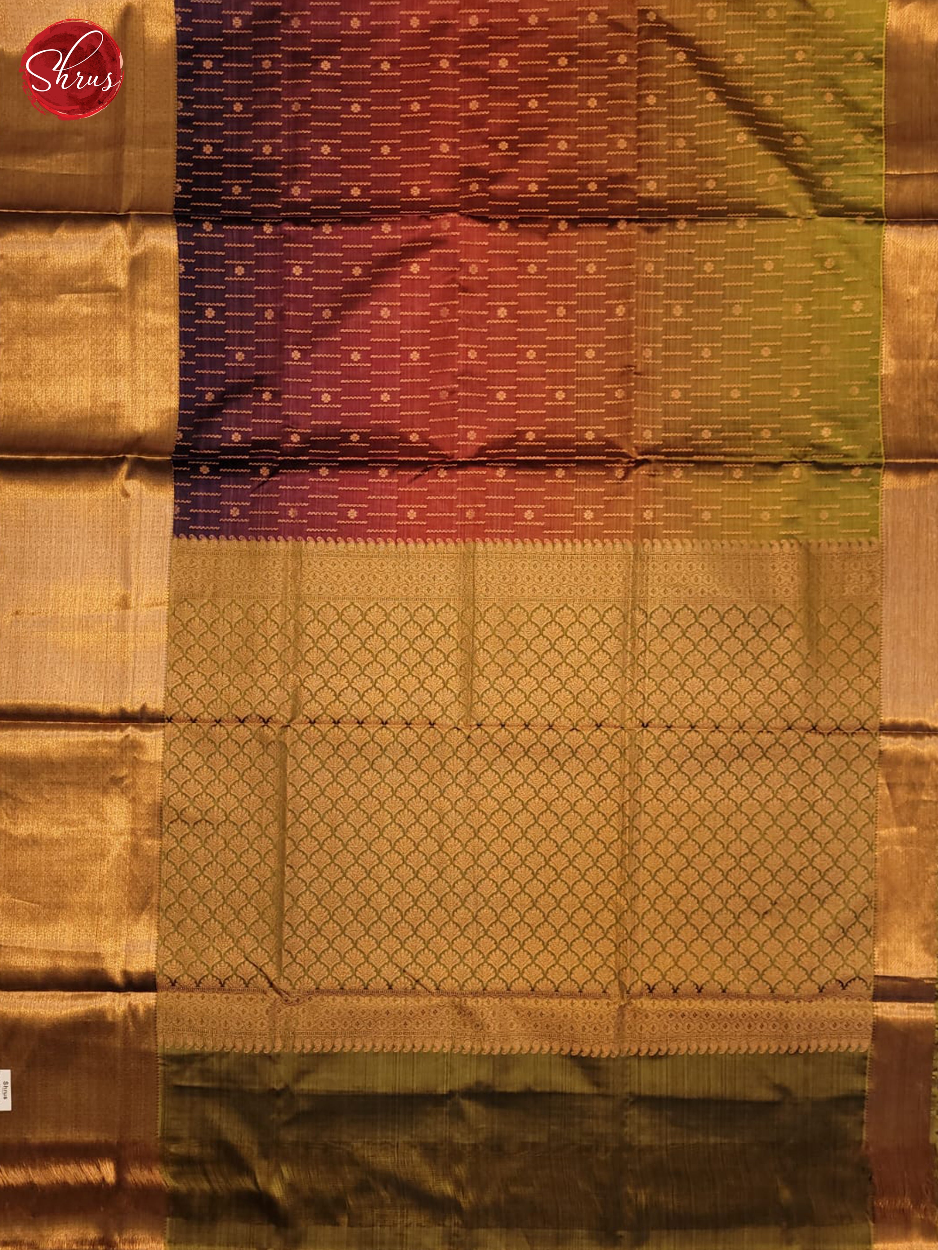 Red and Green- Kanchipuram Half-pure Silk Saree - Shop on ShrusEternity.com