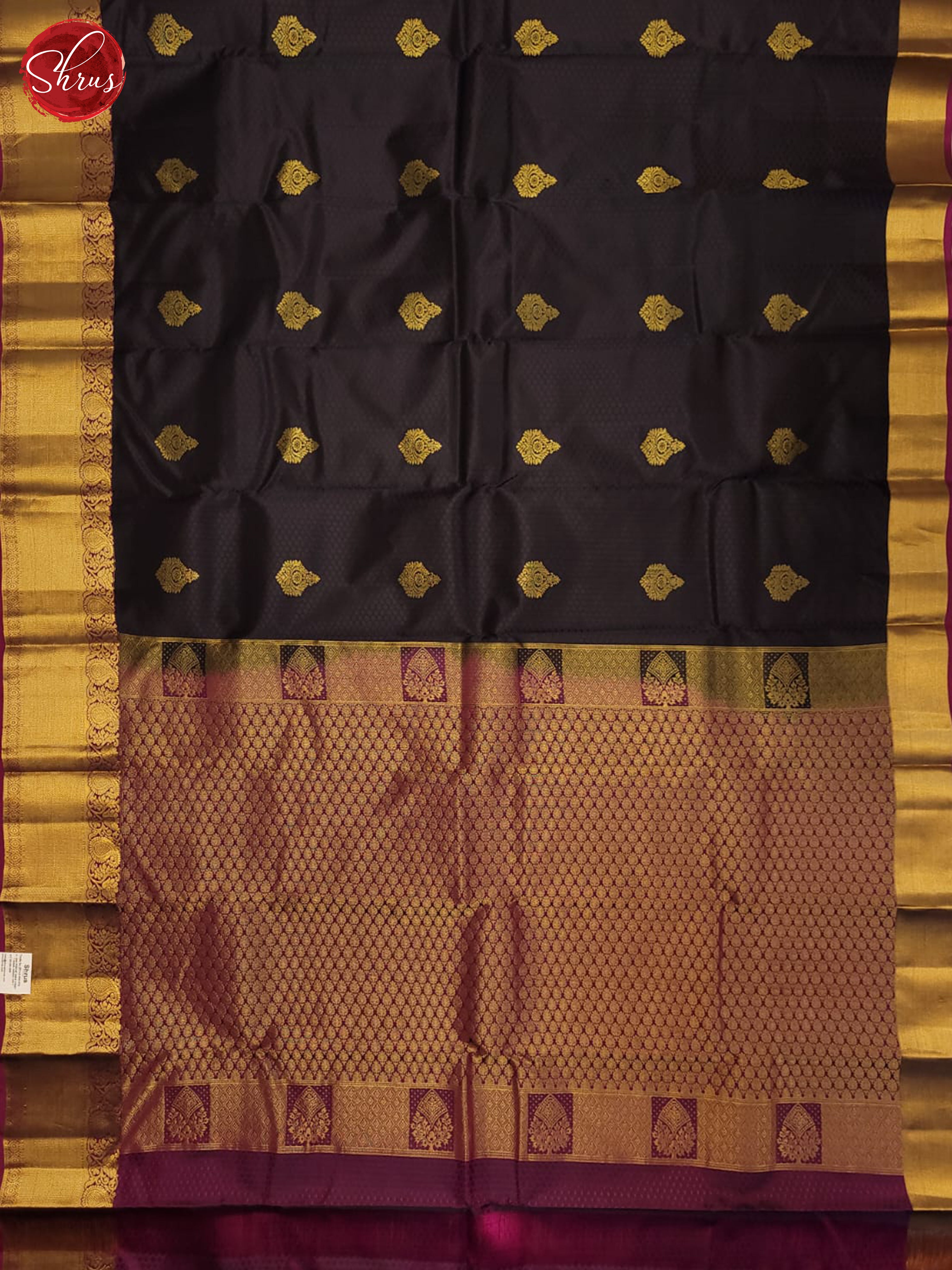 Black and violet- Kanchipuram half-pure Silk Saree - Shop on ShrusEternity.com
