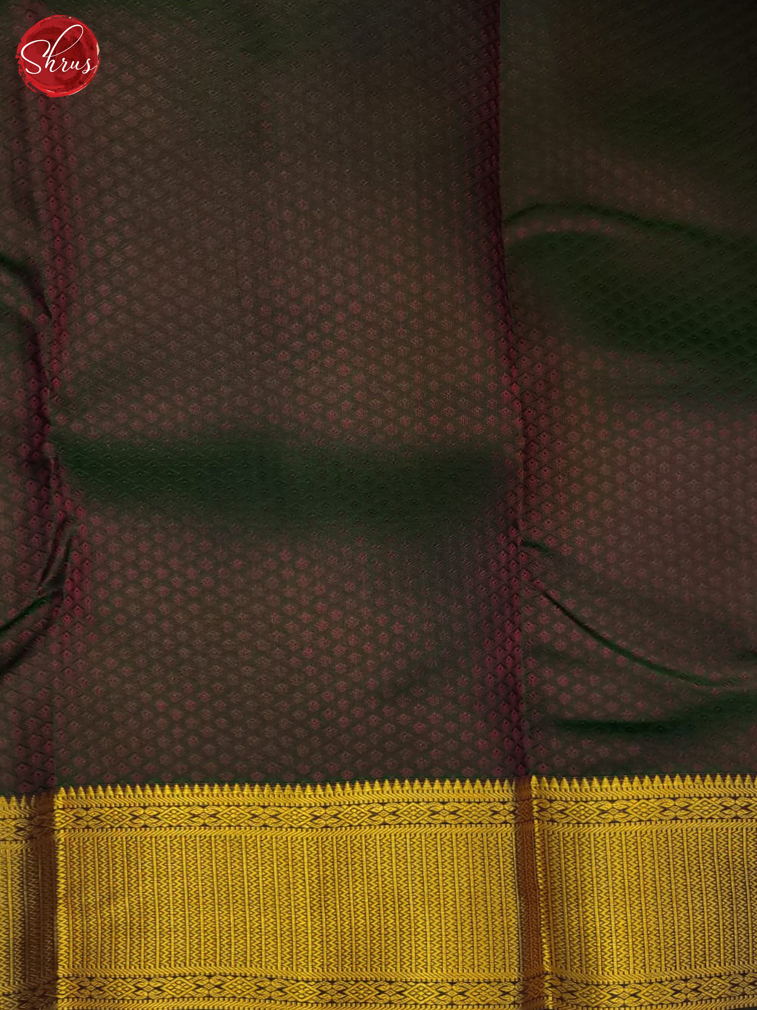 Red and Green- Kanchipuram Half-Pure Silk Saree - Shop on ShrusEternity.com