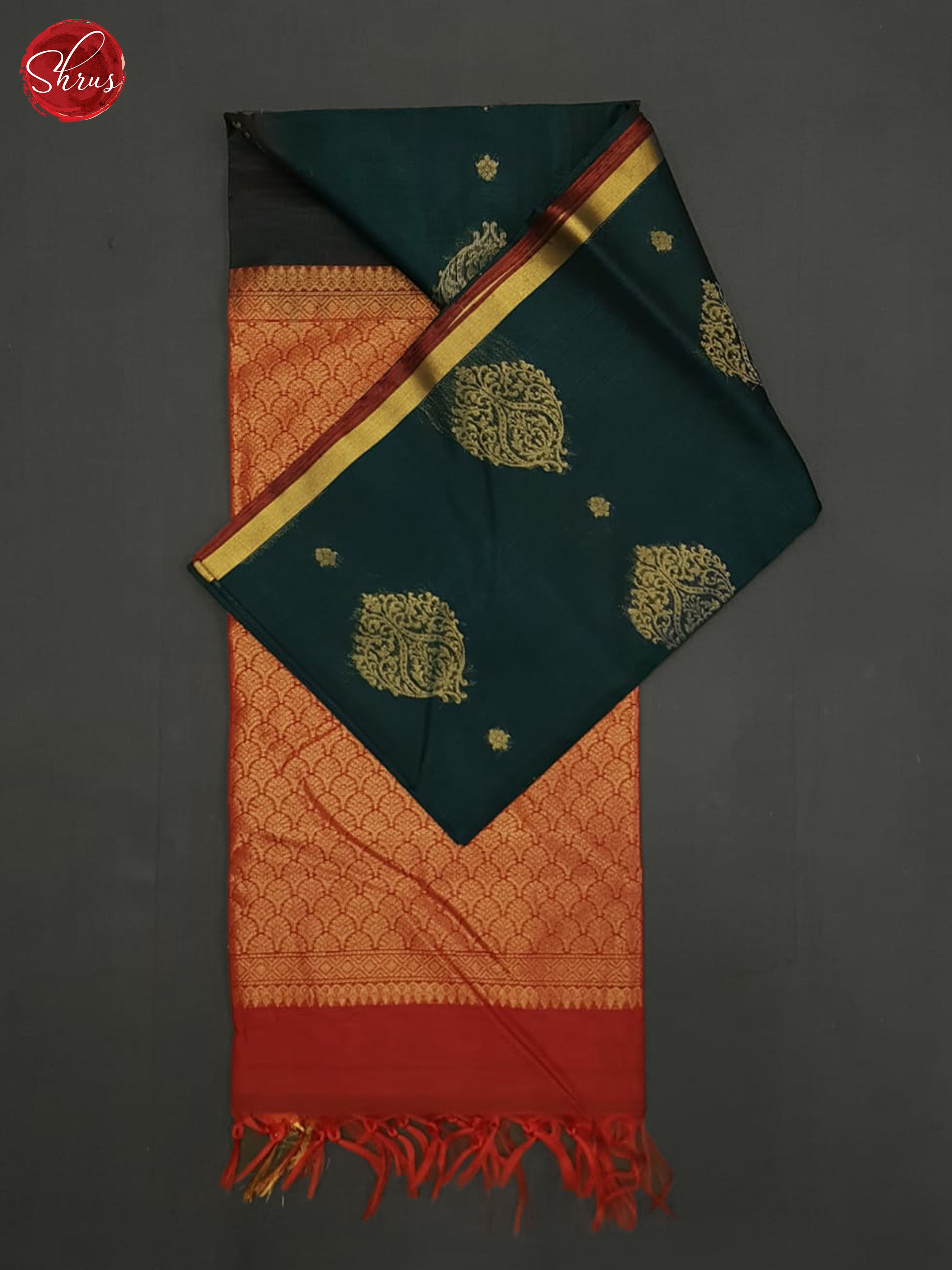 Green And Red- Silk Cotton Saree - Shop on ShrusEternity.com