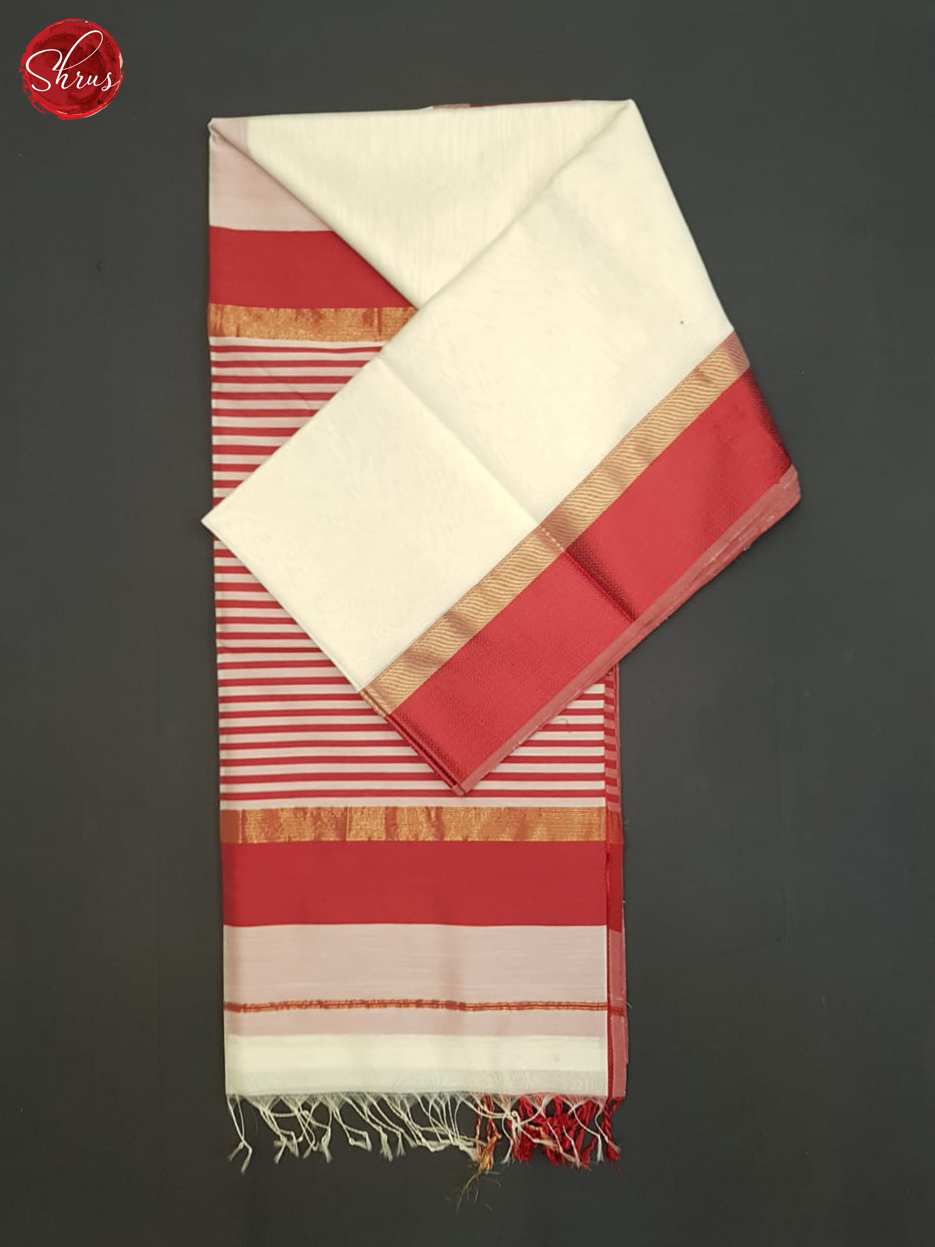 White And Red- Maheshwari Silk Cotton Saree - Shop on ShrusEternity.com