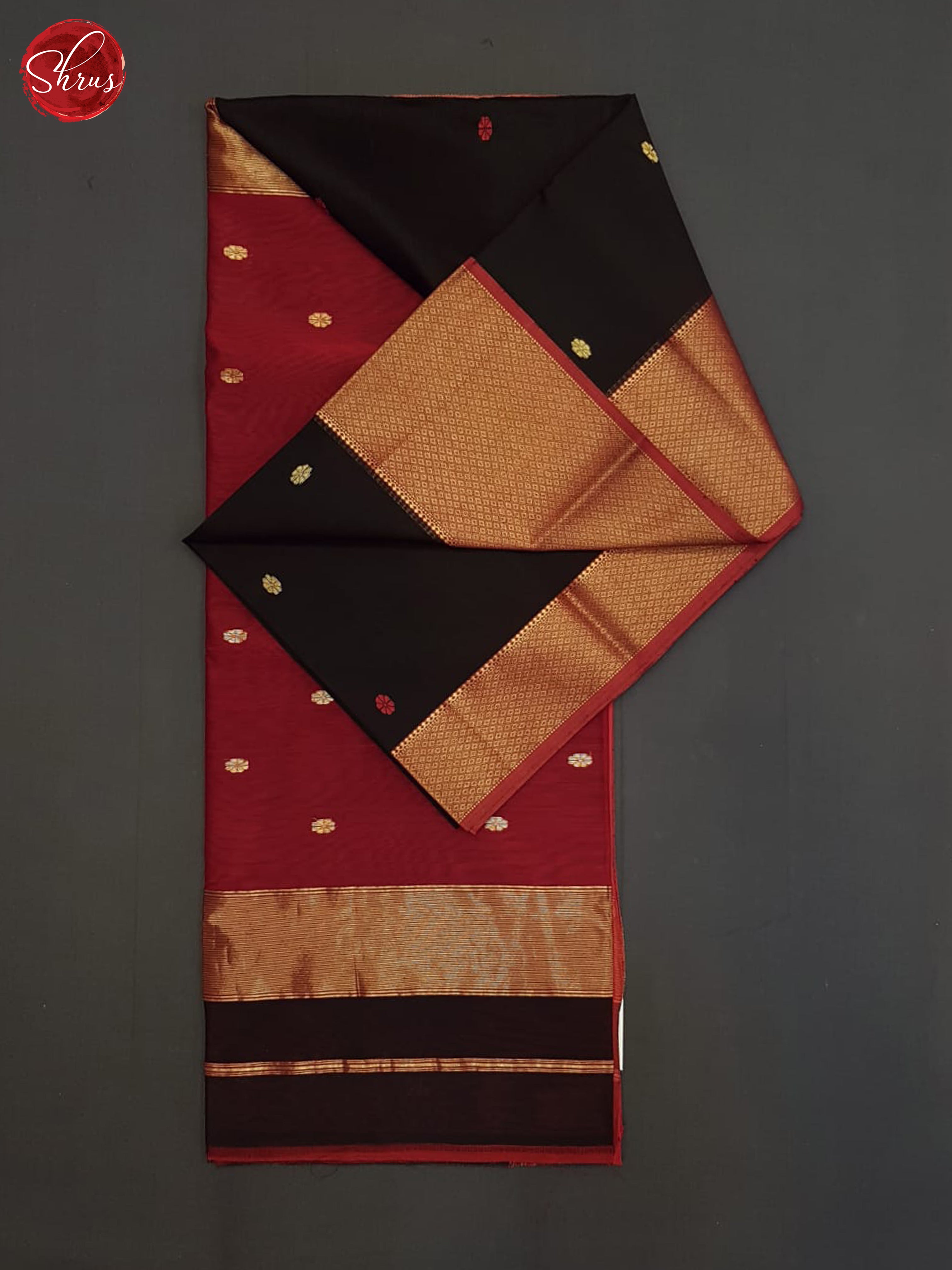 Black & Red - Maheshwari Silk Cotton saree - Shop on ShrusEternity.com