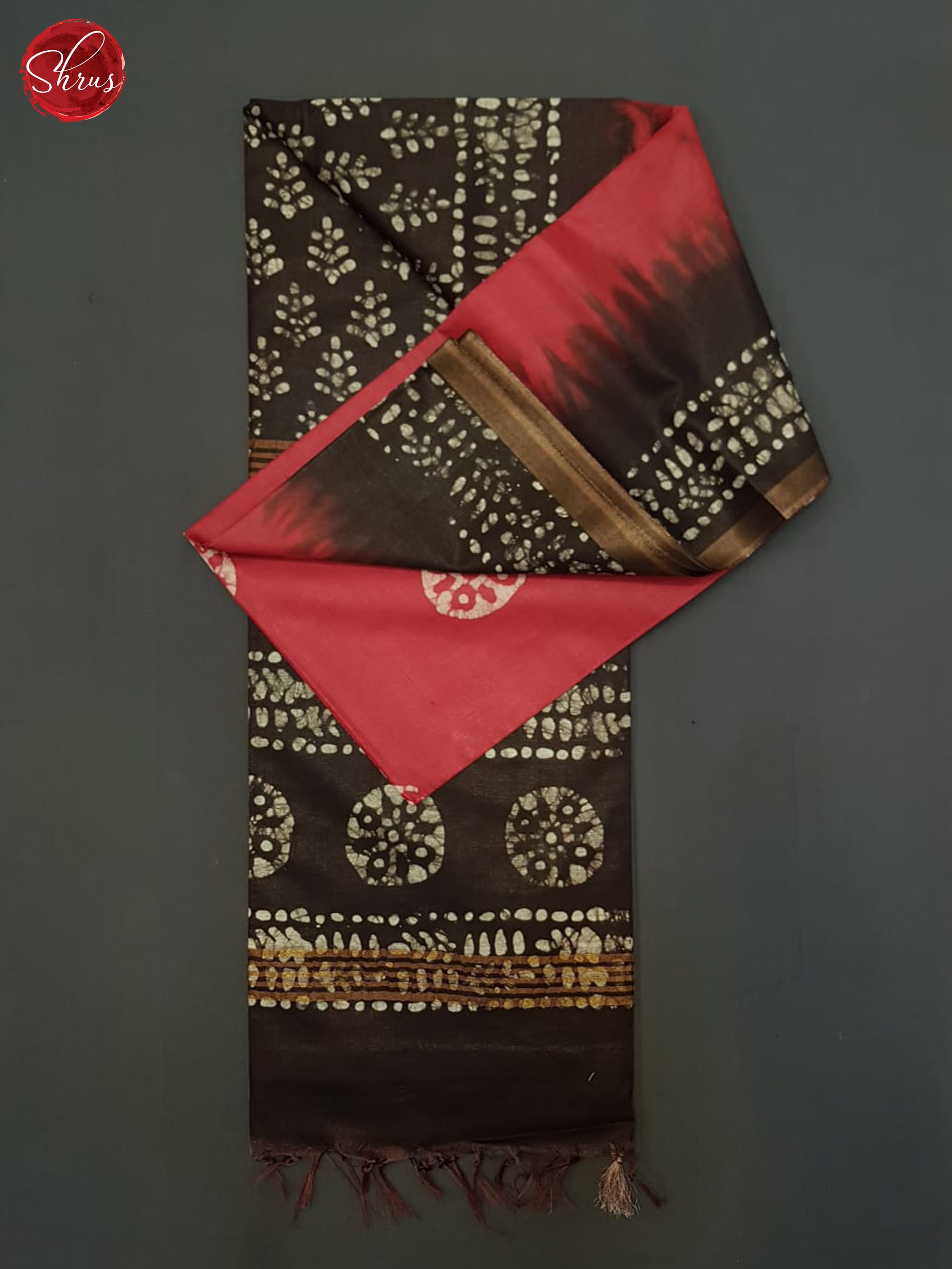 Red And Blackish Brown- Bhatik Saree - Shop on ShrusEternity.com