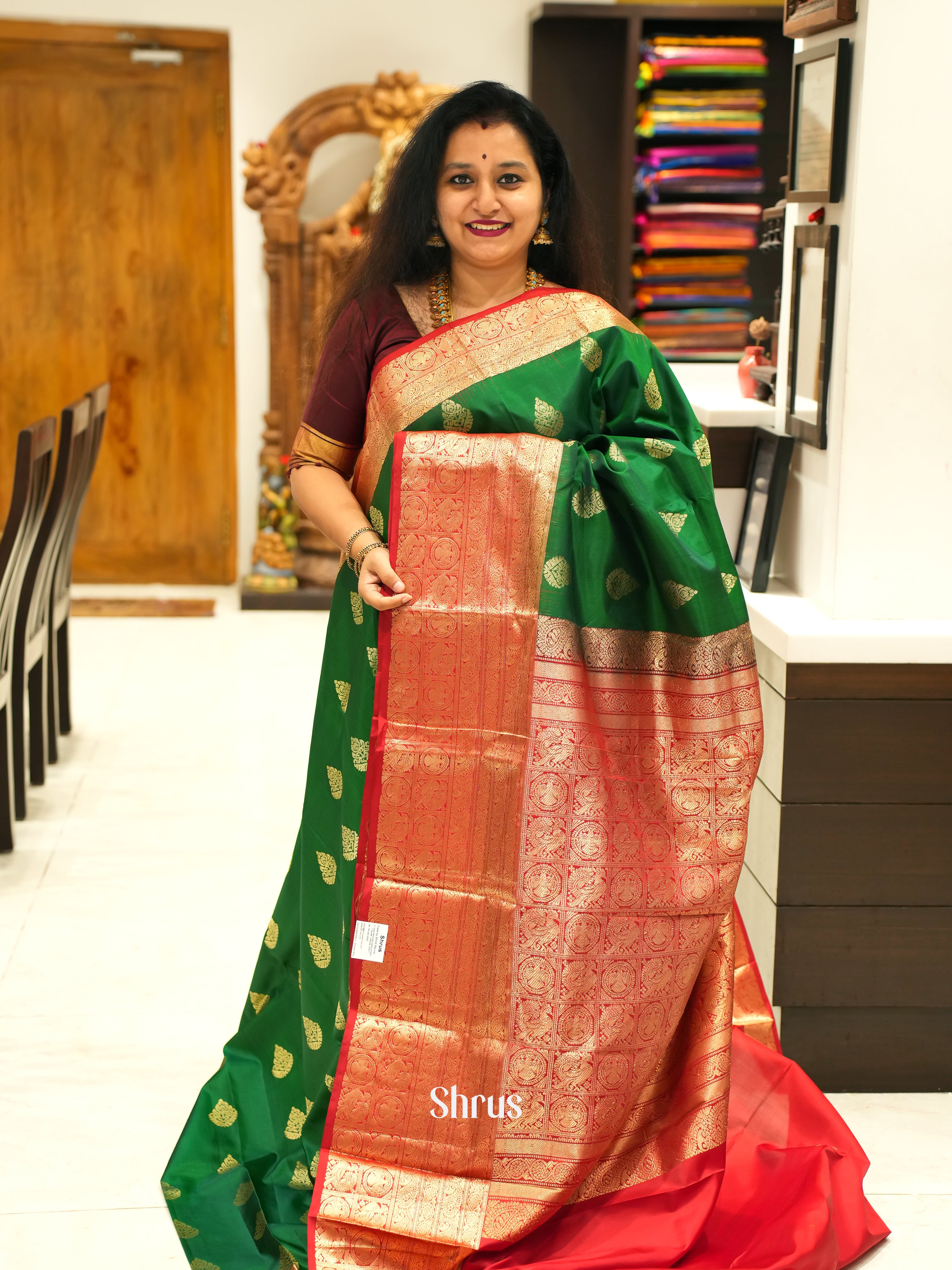 Green and Red - Korvai Kanchipuram Silk Saree