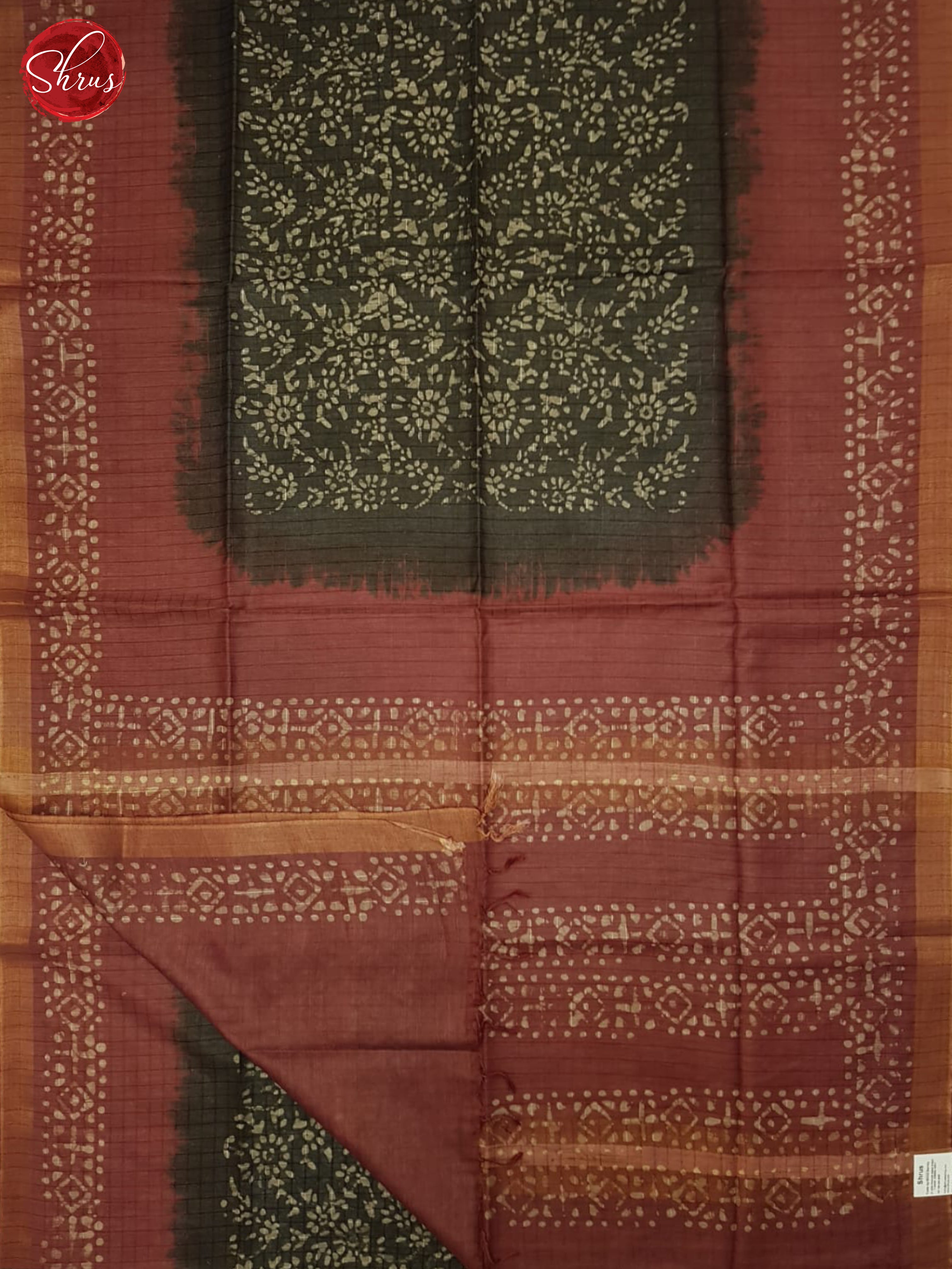 Grey And Brick Red- Bhatik Saree - Shop on ShrusEternity.com