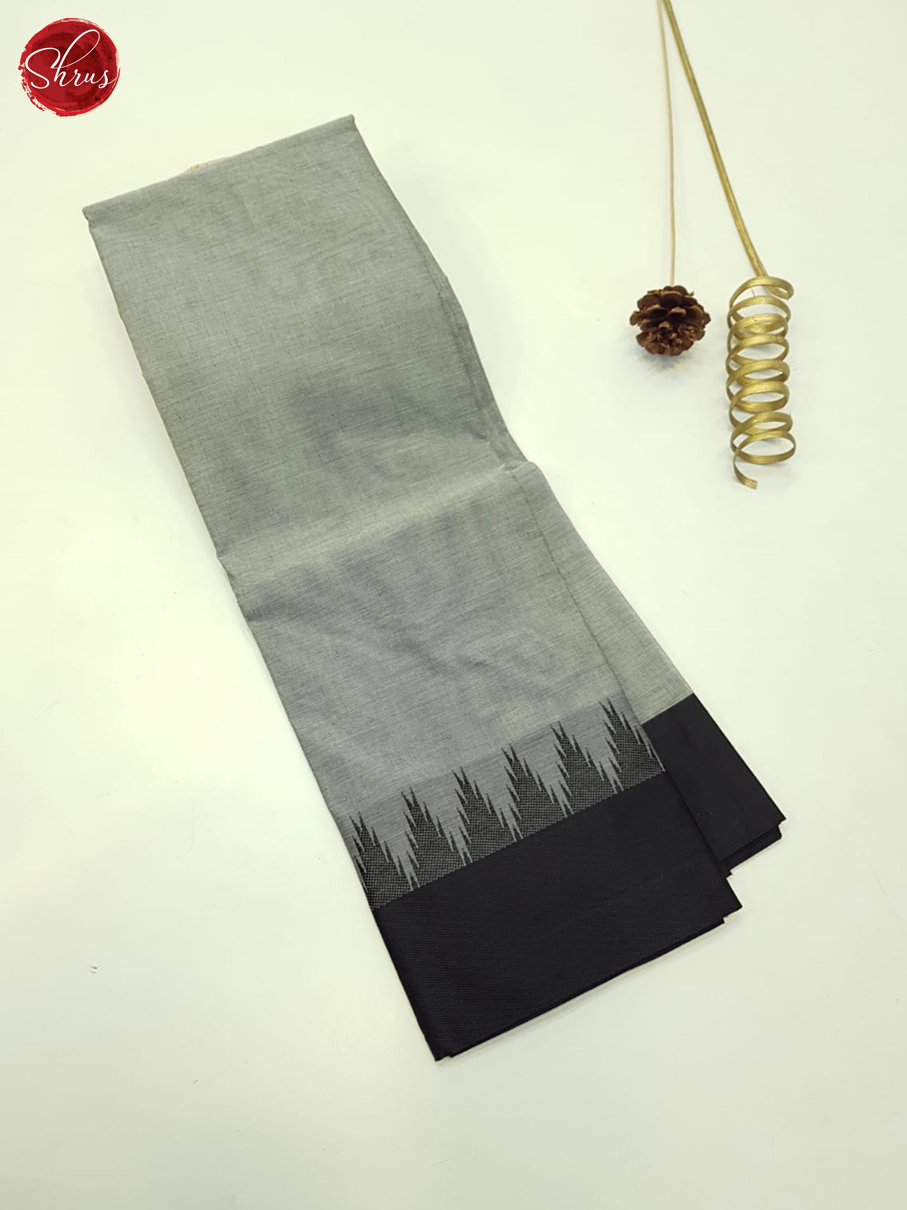 Grey And Black- Ustitched Chettinad Cotton Top - Shop on ShrusEternity.com