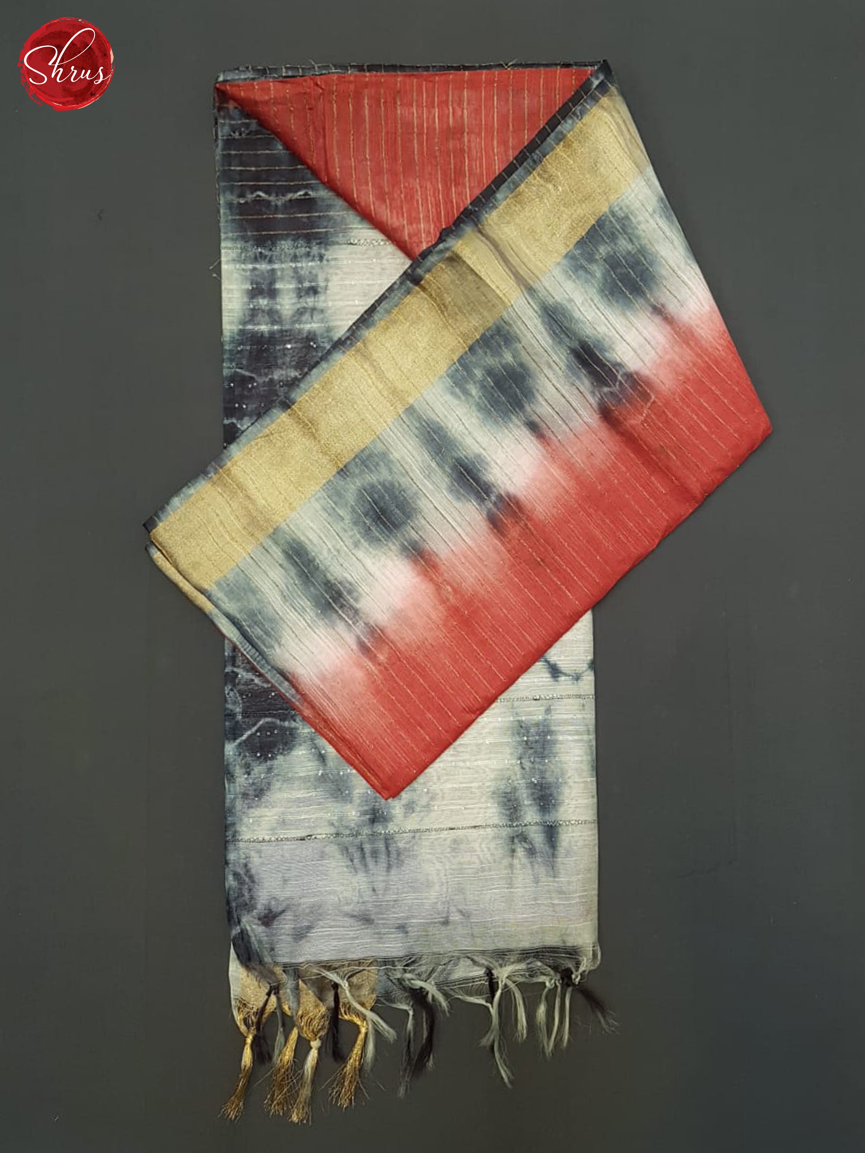 Red And Grey- Shibori Saree - Shop on ShrusEternity.com