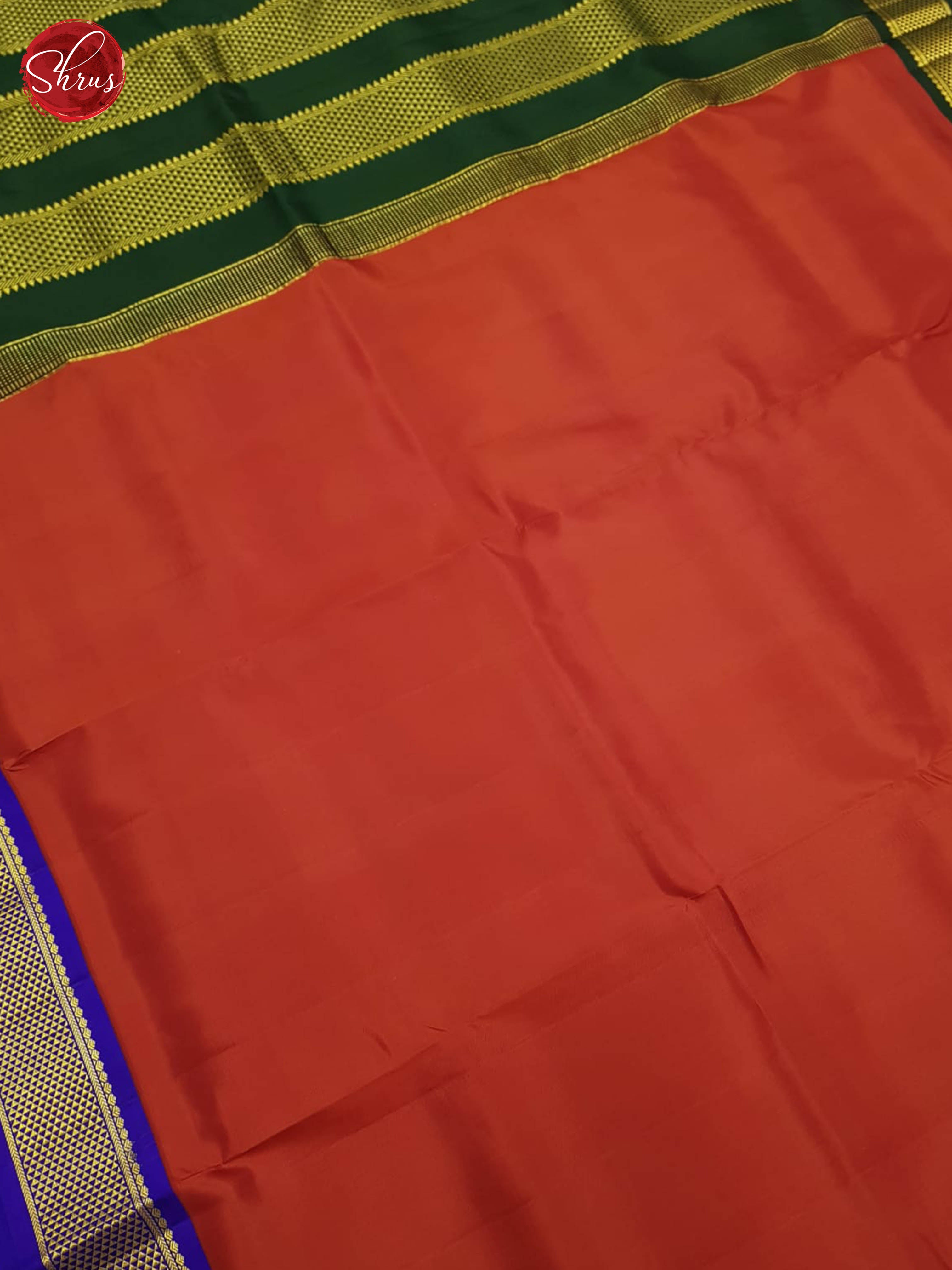 Red And Green- kanchipuram madisar silk saree(9 yards) - Shop on ShrusEternity.com