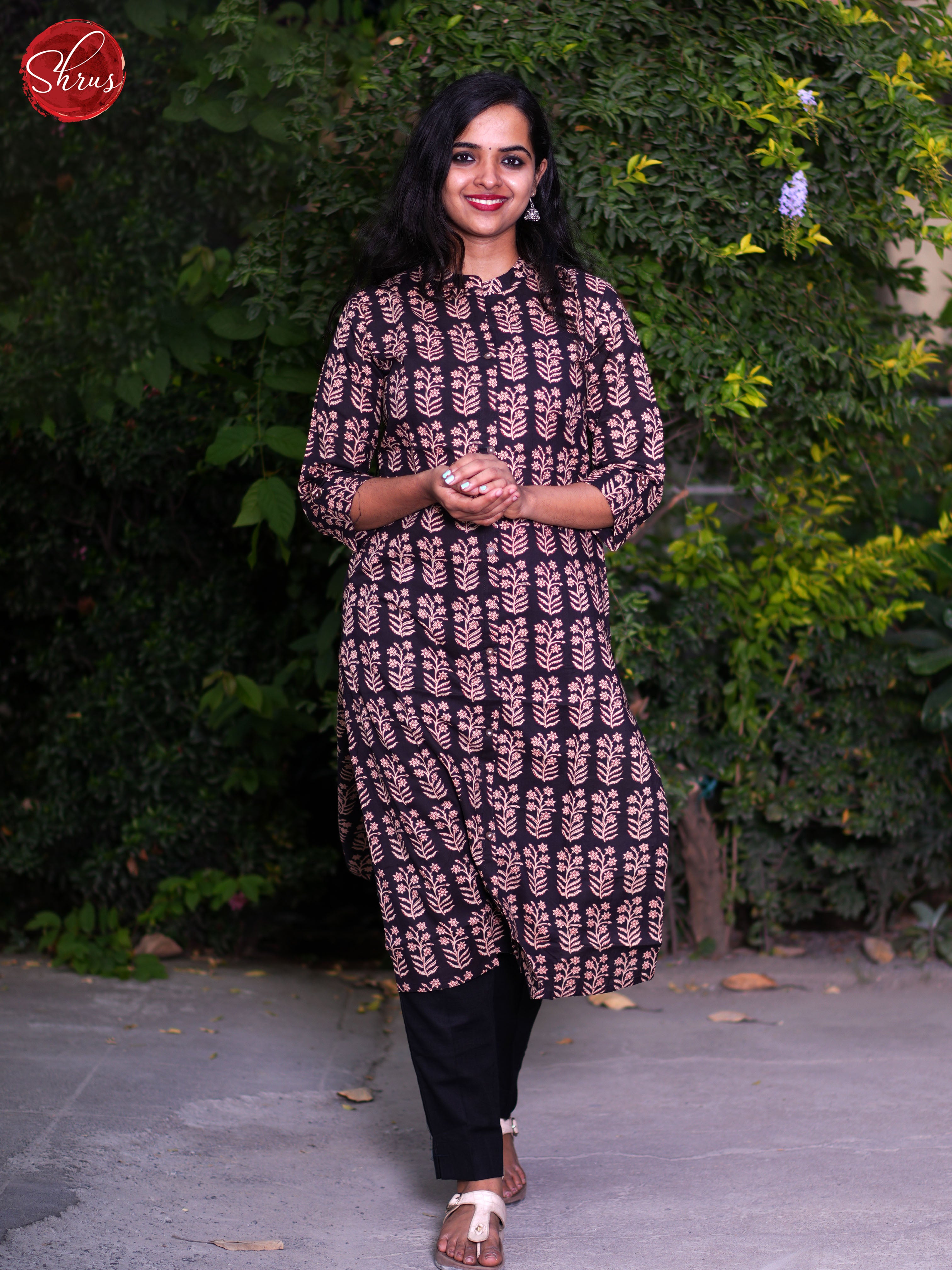 Black  -Casual Printed  Readymade  Kurti - Shop on ShrusEternity.com