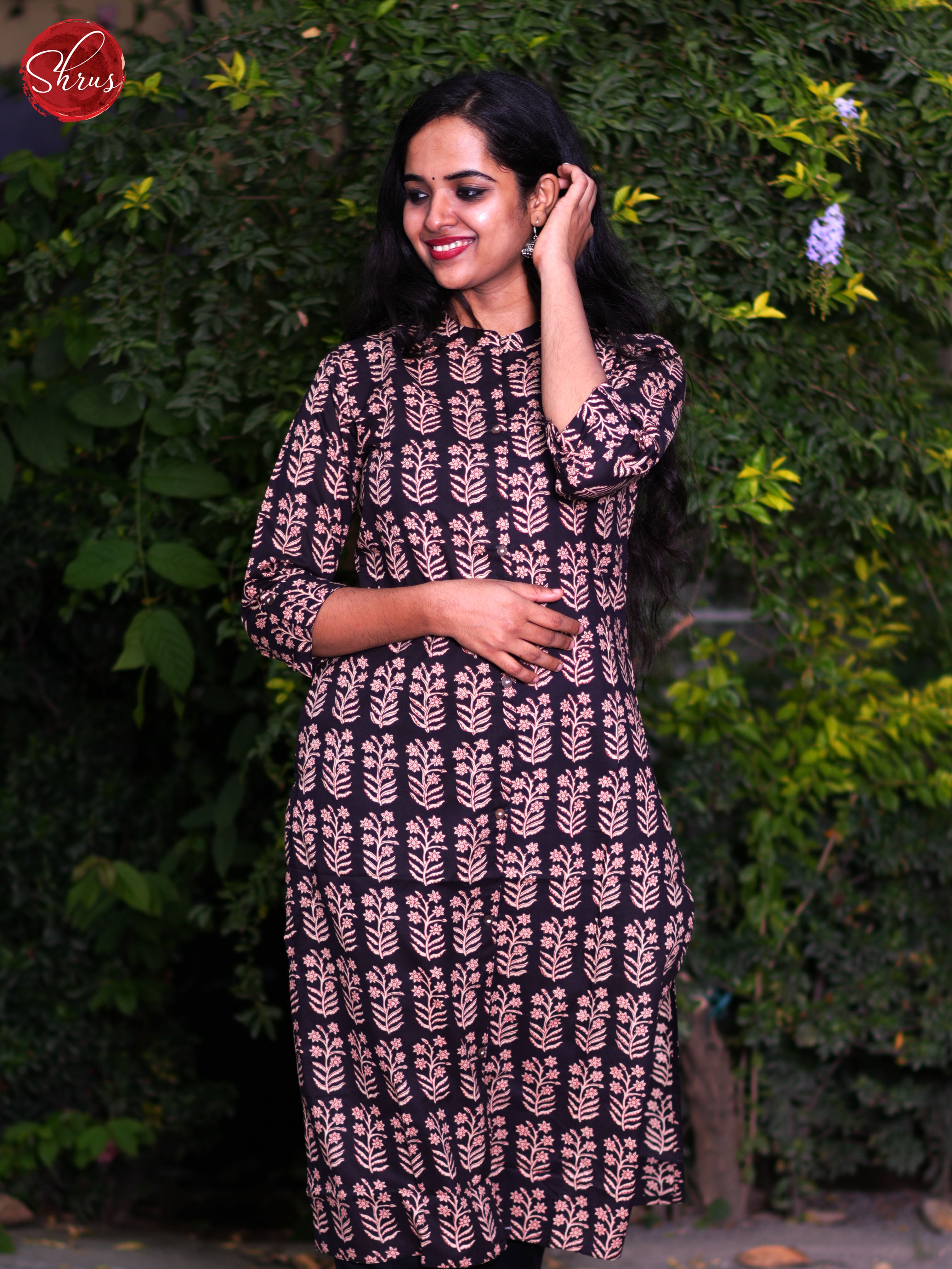 Black  -Casual Printed  Readymade  Kurti - Shop on ShrusEternity.com