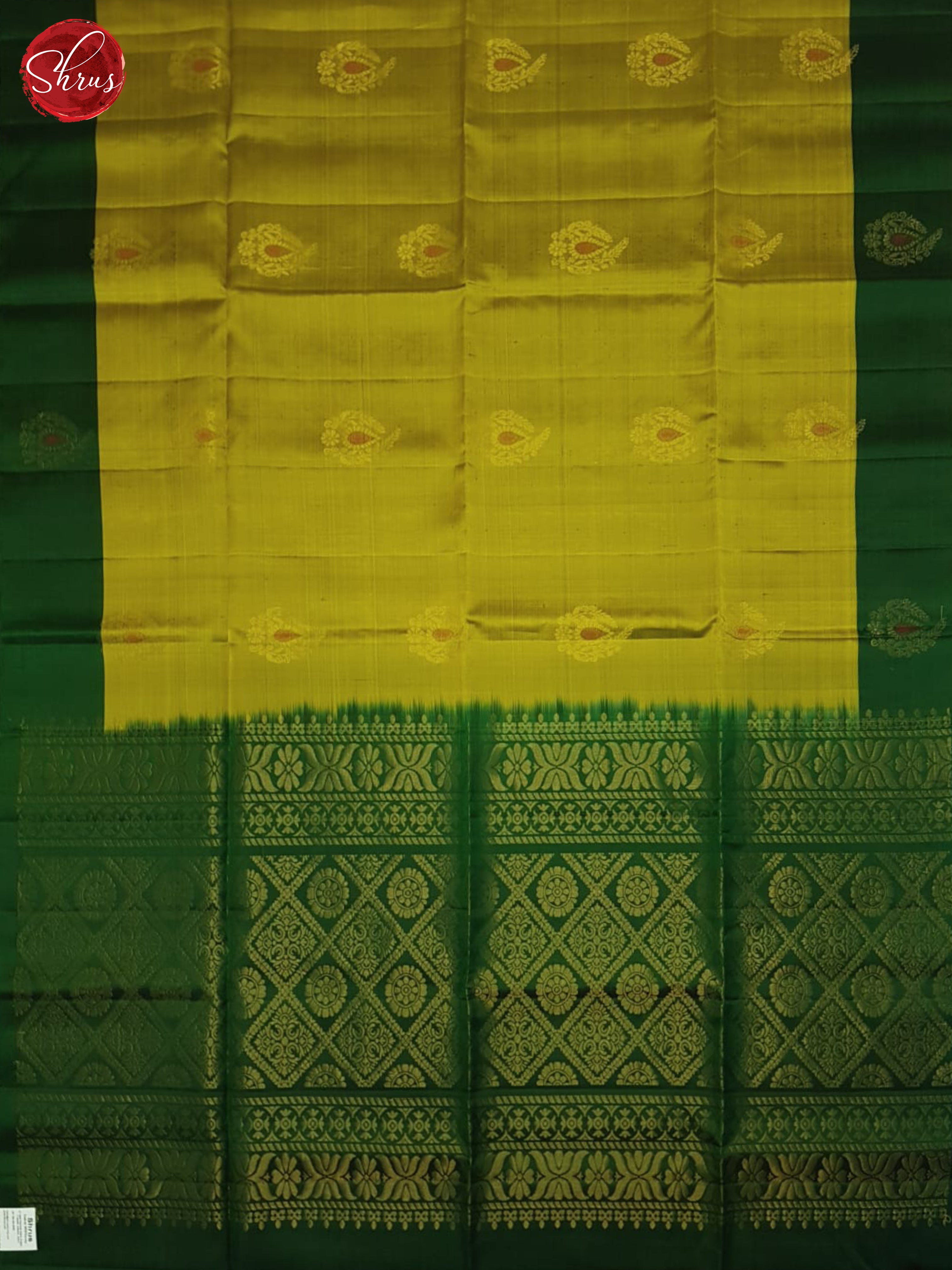 Manthulir Green And Green- Soft Silk Half-pure Saree - Shop on ShrusEternity.com