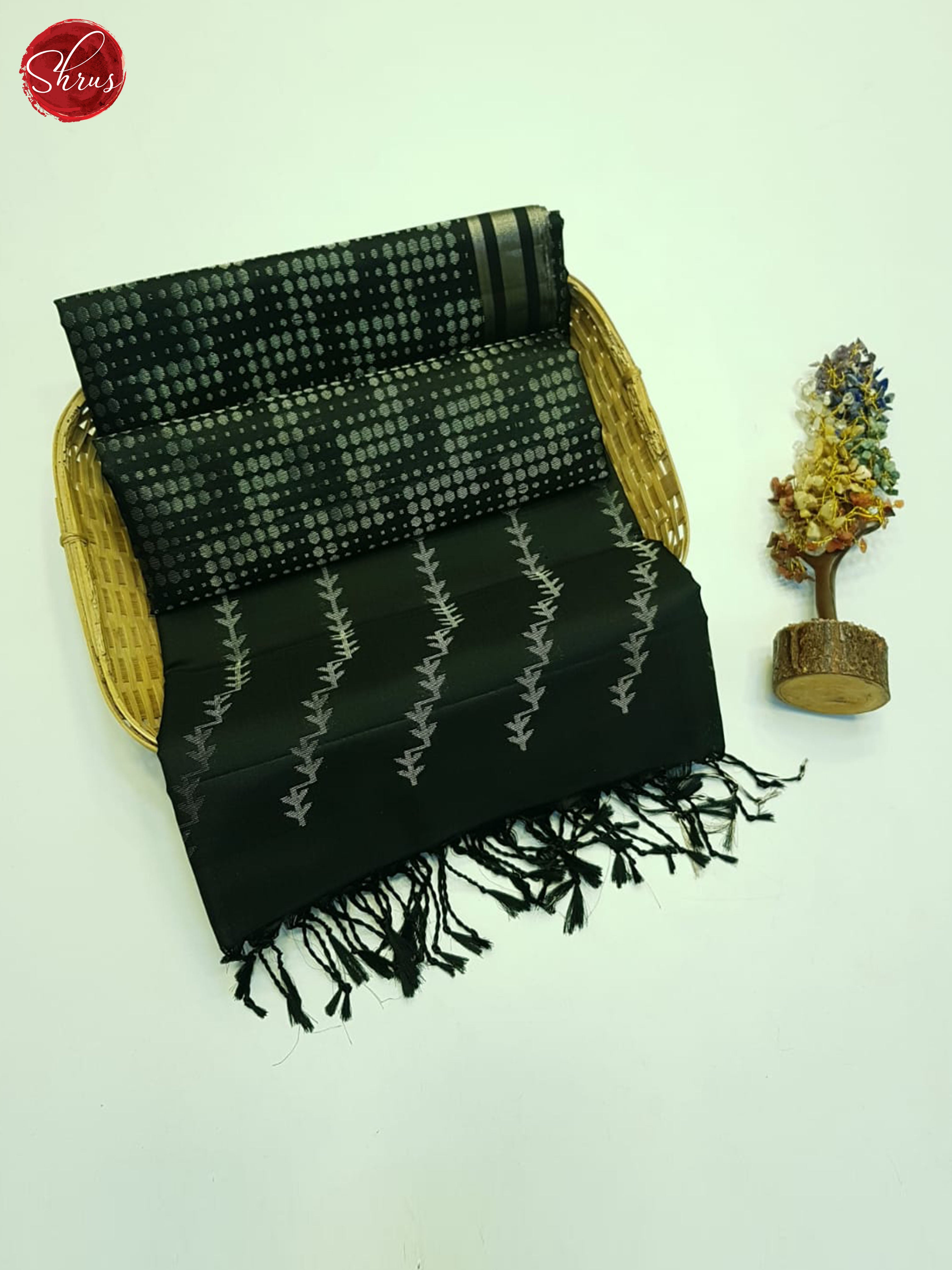 Black(Single Tone)- Soft Silk Saree - Shop on ShrusEternity.com