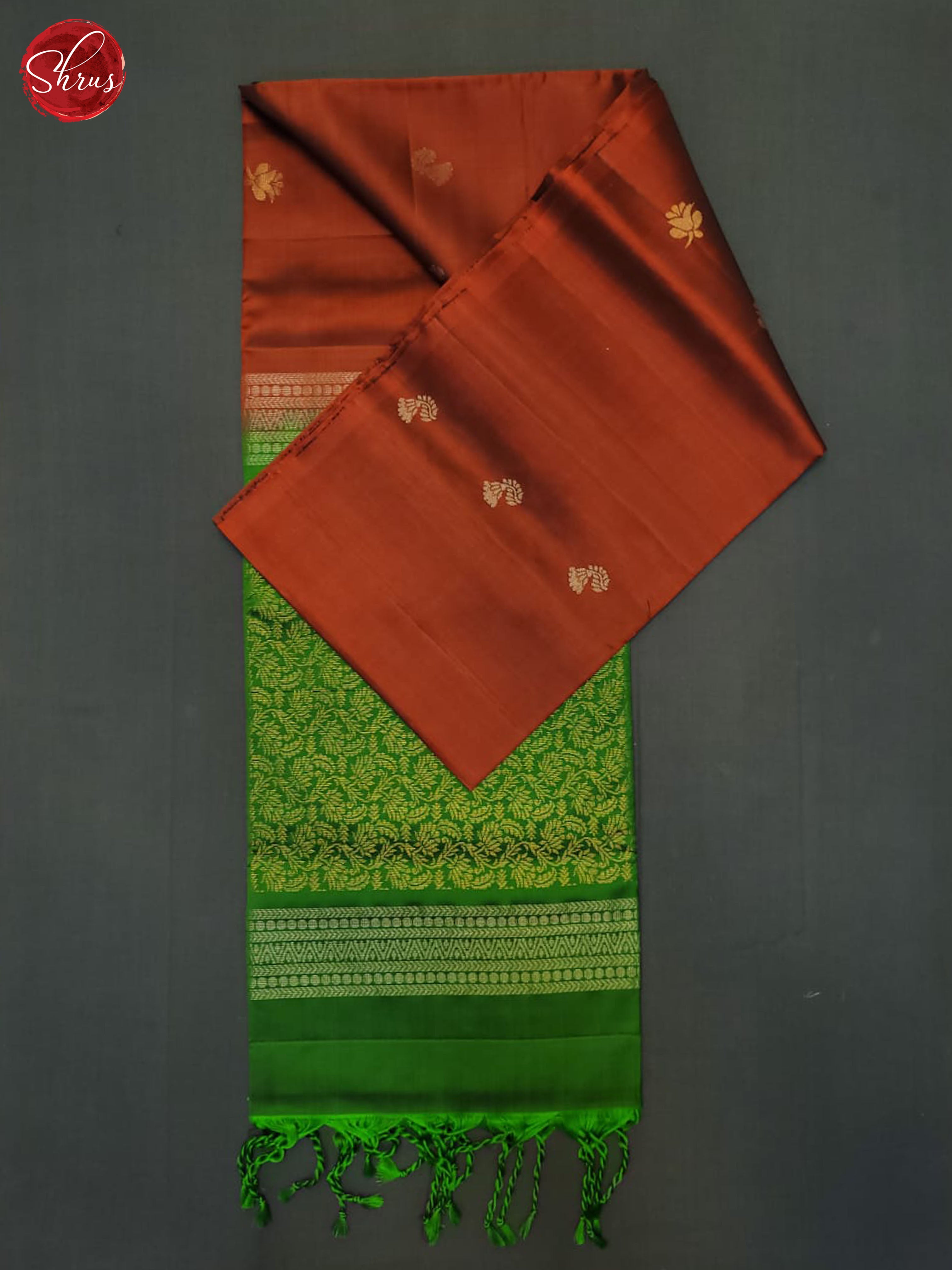 Arakku Maroon And Green-Soft Silk Half-pure Saree - Shop on ShrusEternity.com