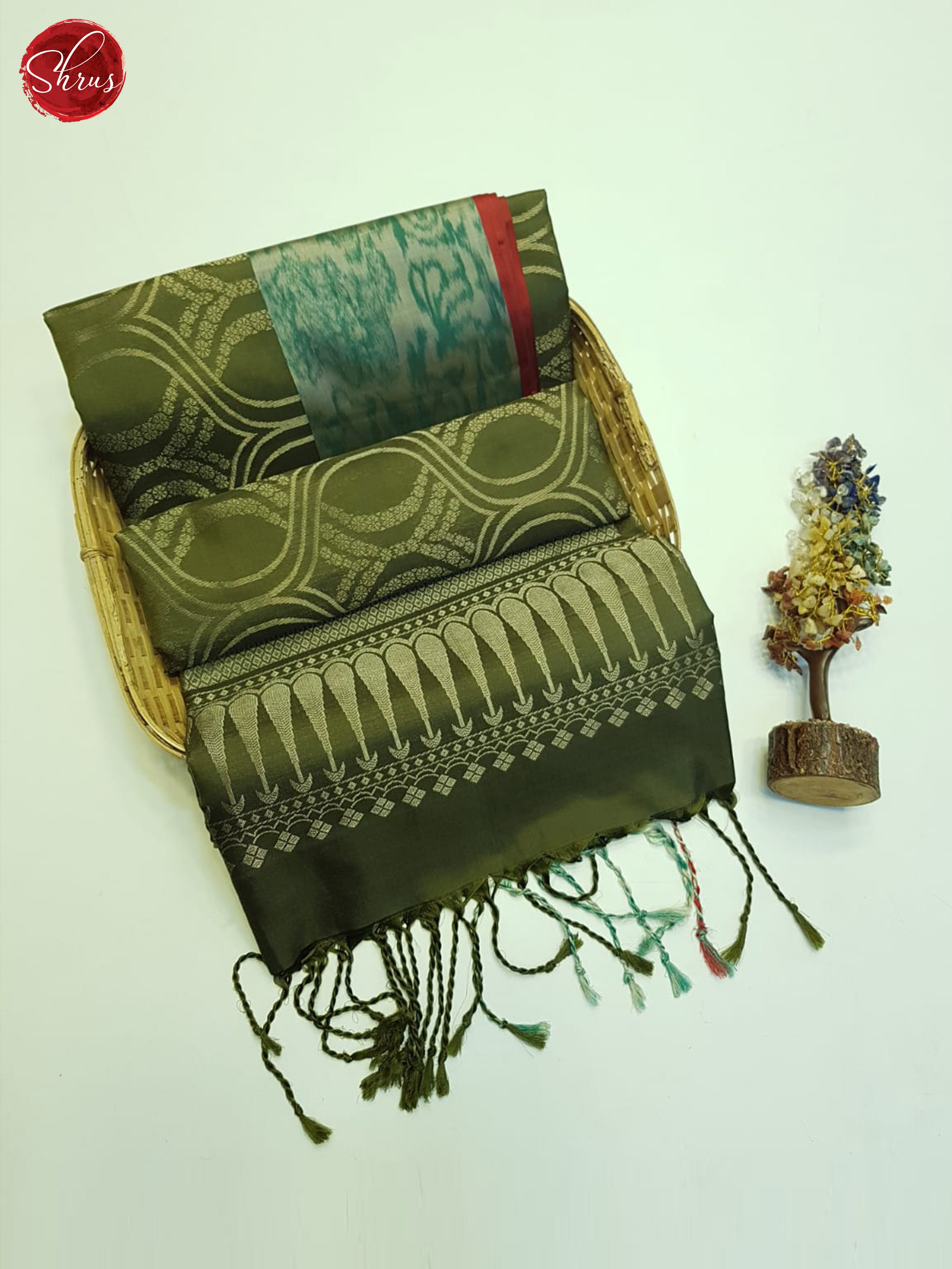 Green(Single tone)-Soft silk saree - Shop on ShrusEternity.com