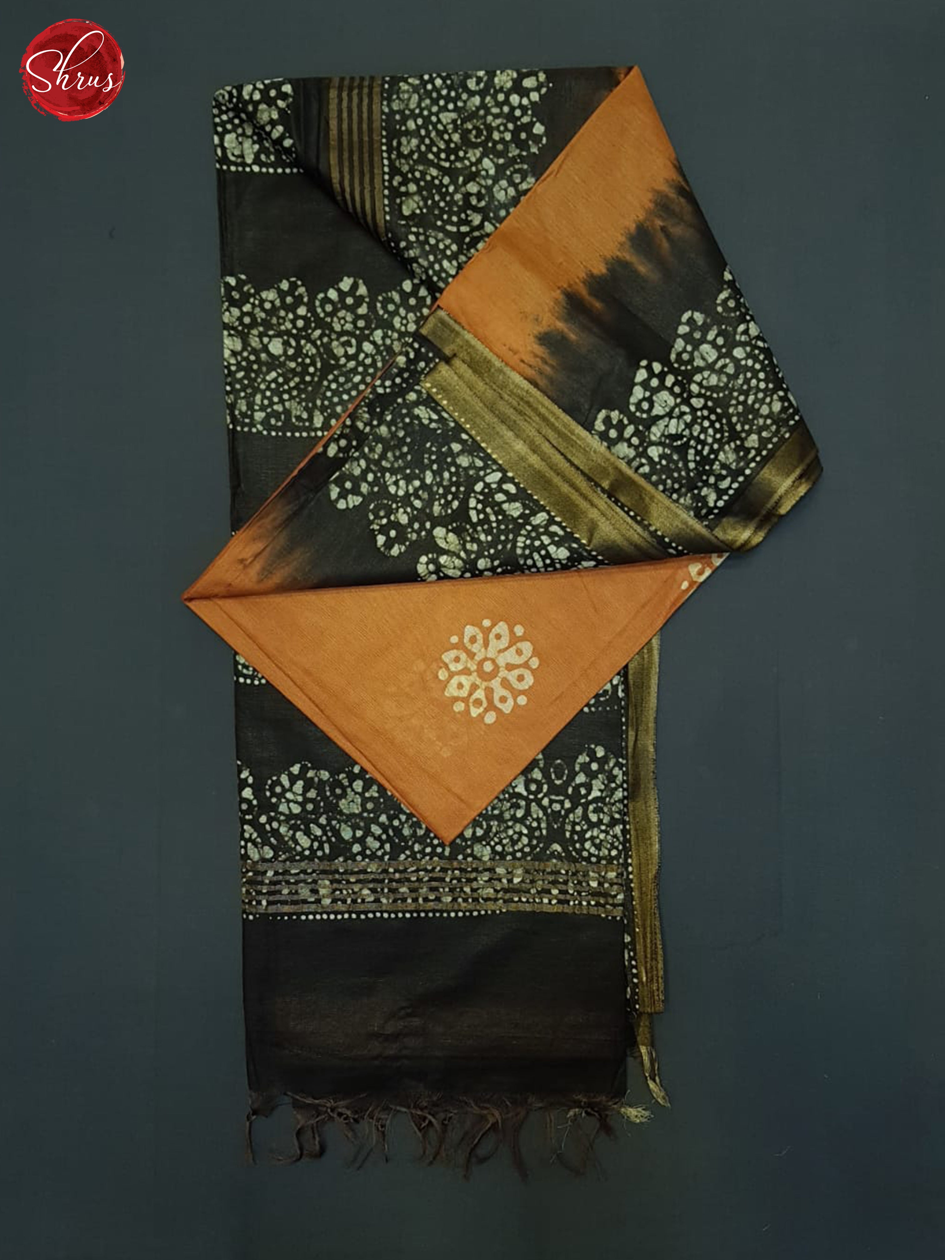 Brick Orange & Black- Bhatik Saree - Shop on ShrusEternity.com