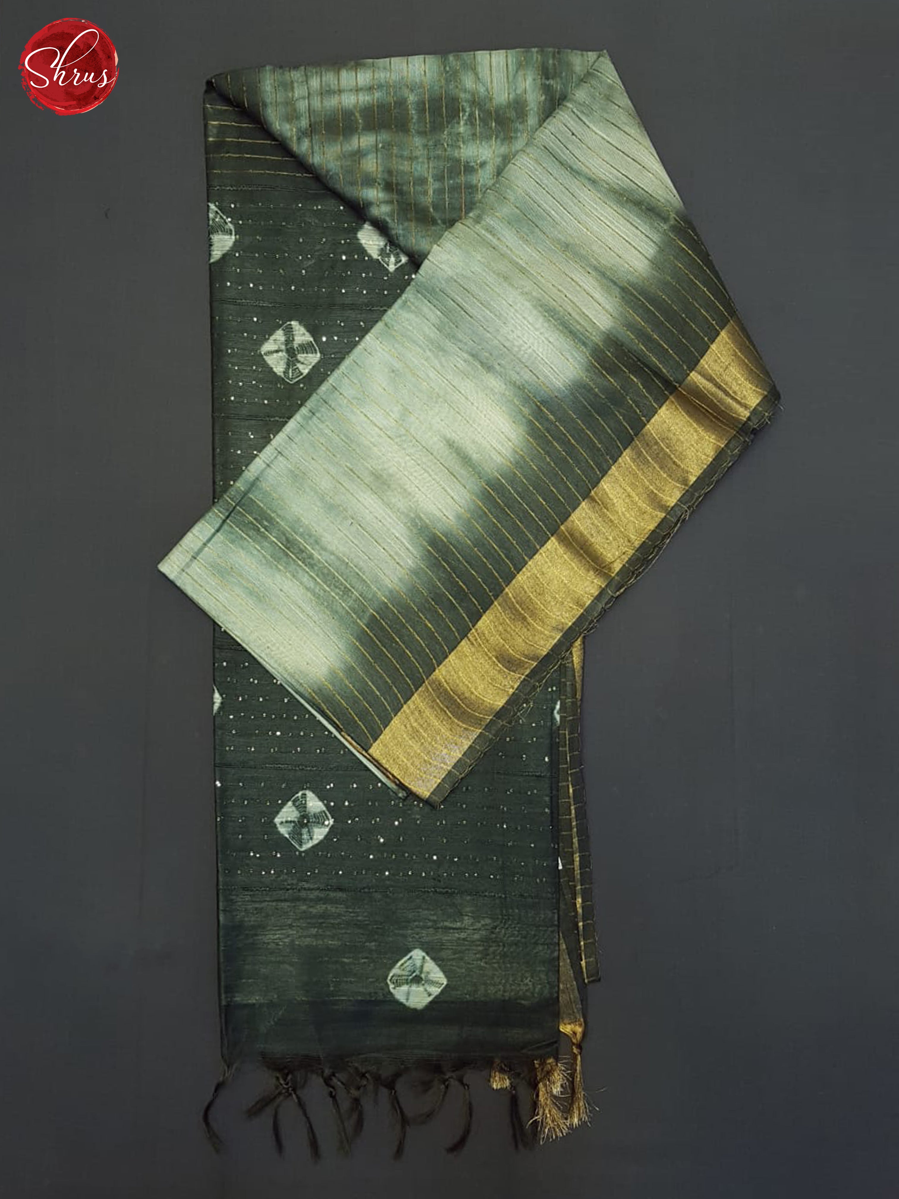 Cream And Green- Shibori Saree - Shop on ShrusEternity.com