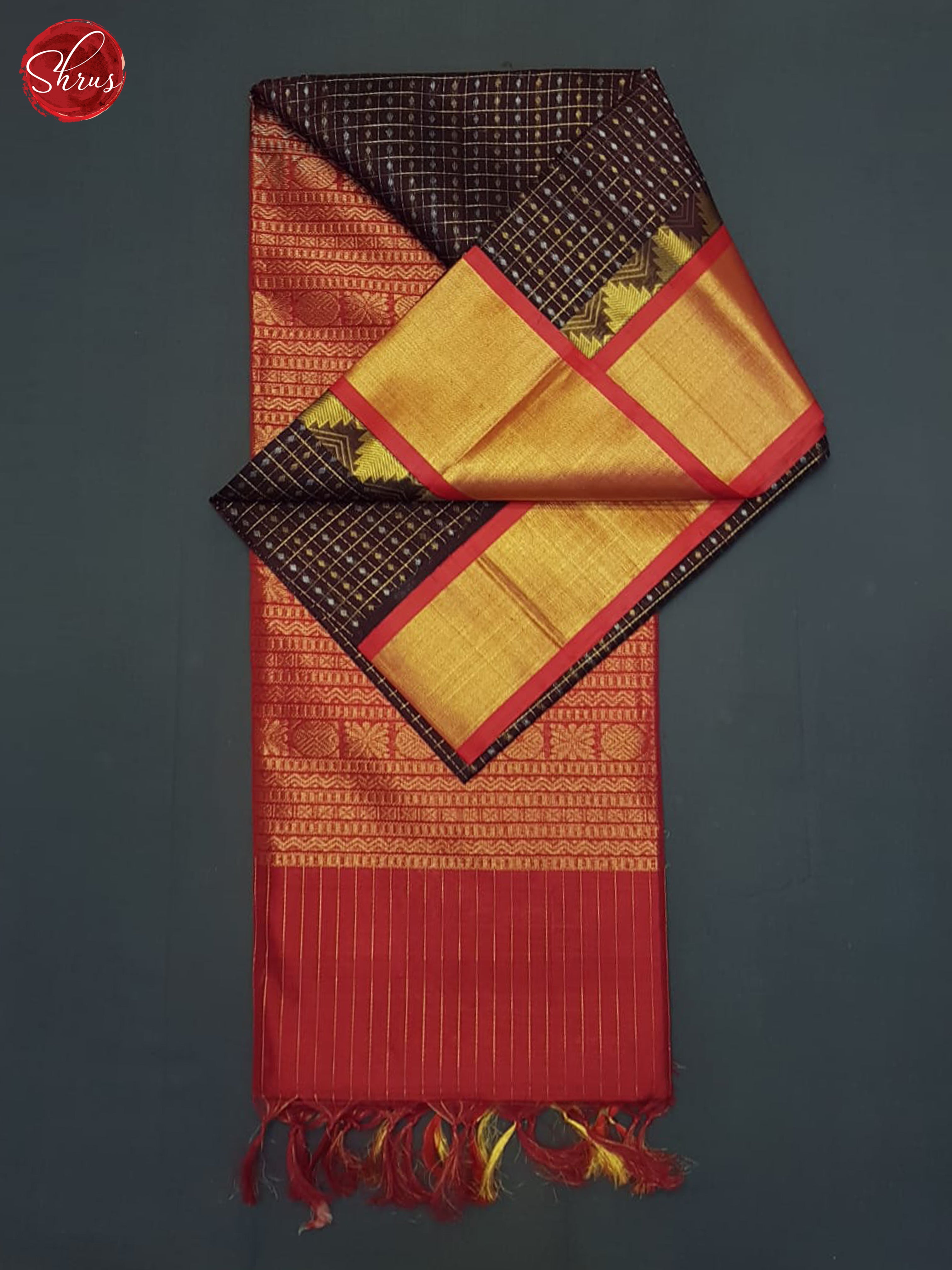 CCS30095 - Silk Cotton Saree - Shop on ShrusEternity.com