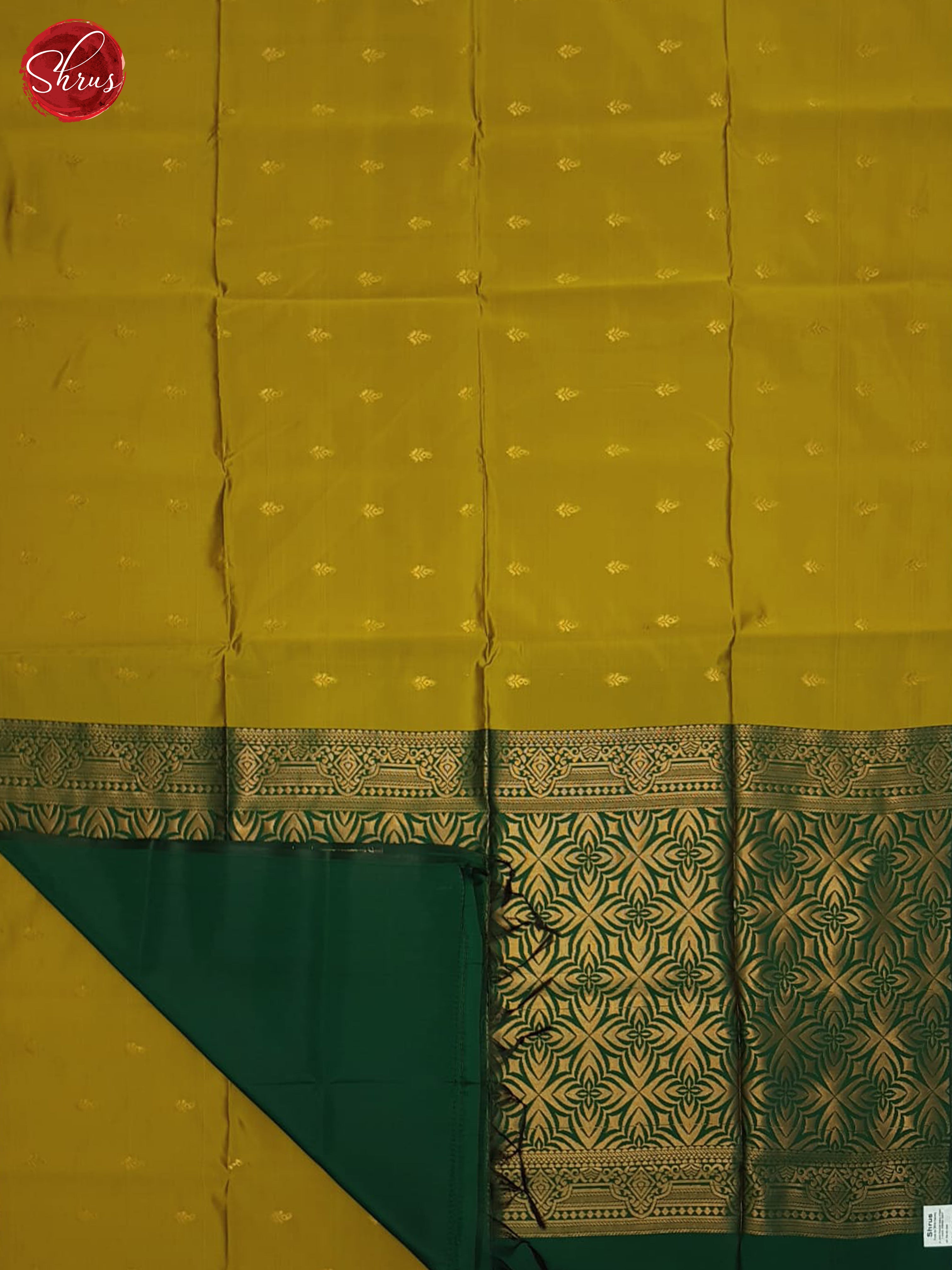 Manthulir Green And Green - Semi Soft Silk Saree - Shop on ShrusEternity.com