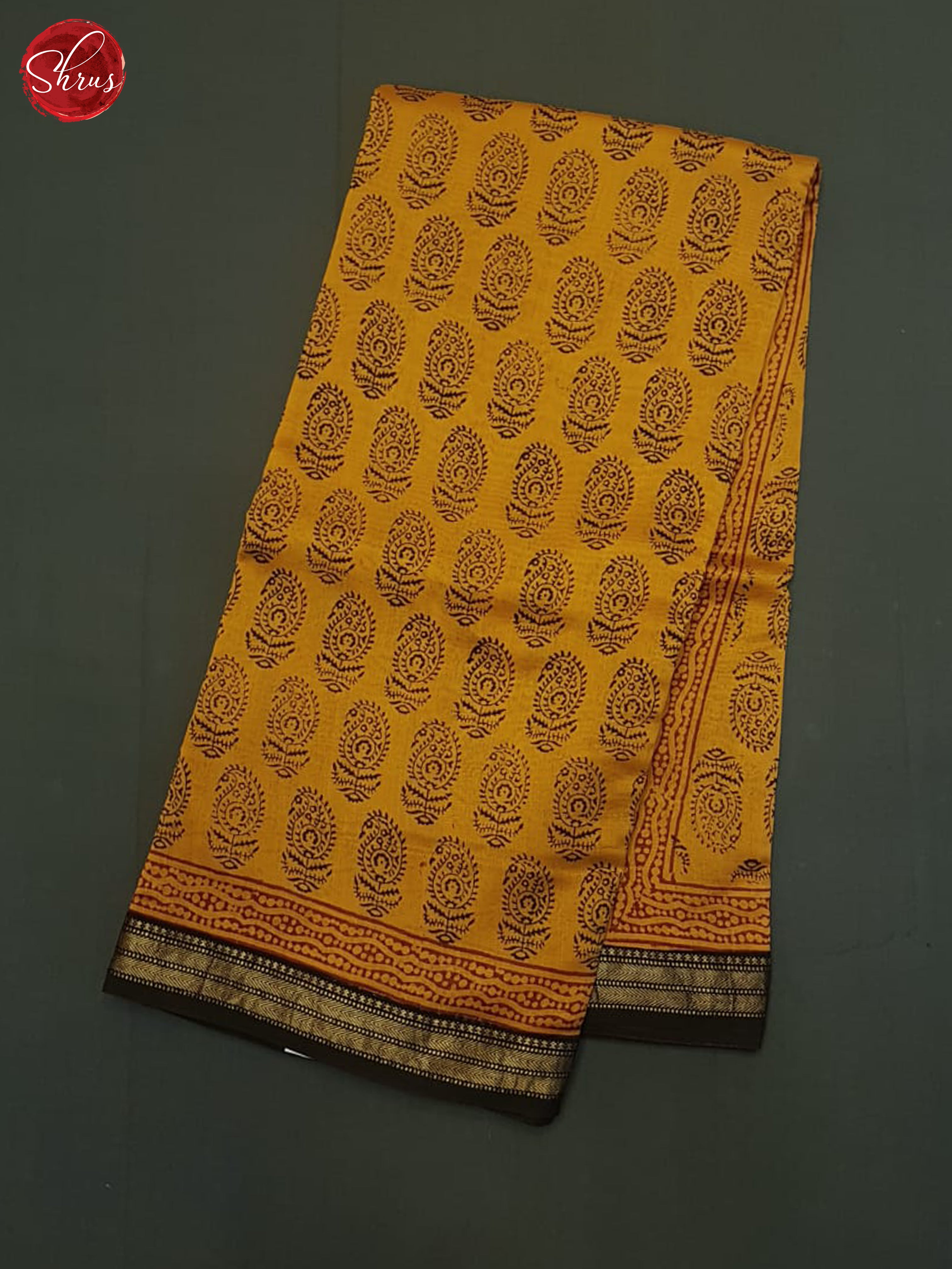 Fire Orange And Black-Maheshwari Silk Cotton Saree - Shop on ShrusEternity.com