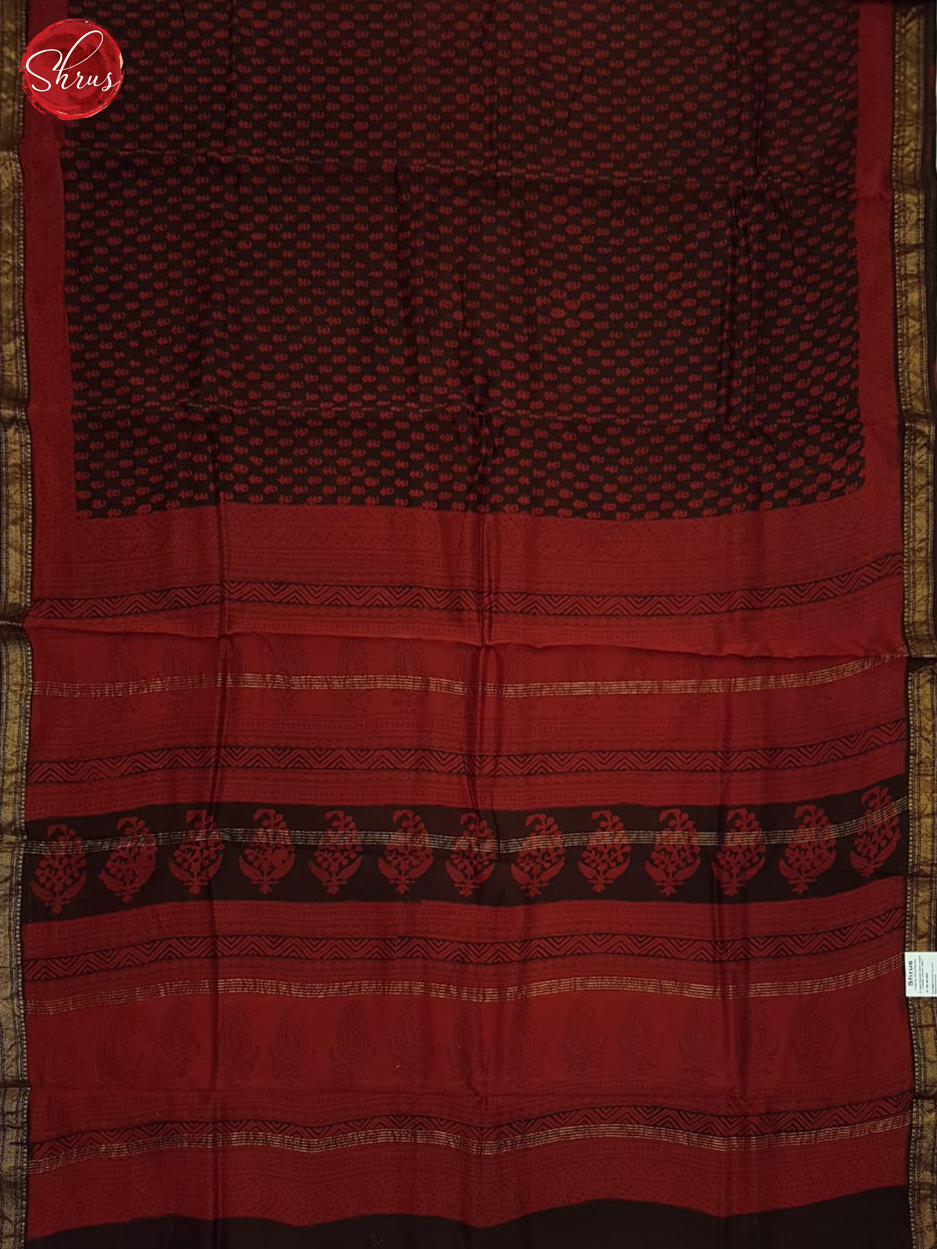 Black And Red-Maheshwari Silk Cotton Saree - Shop on ShrusEternity.com