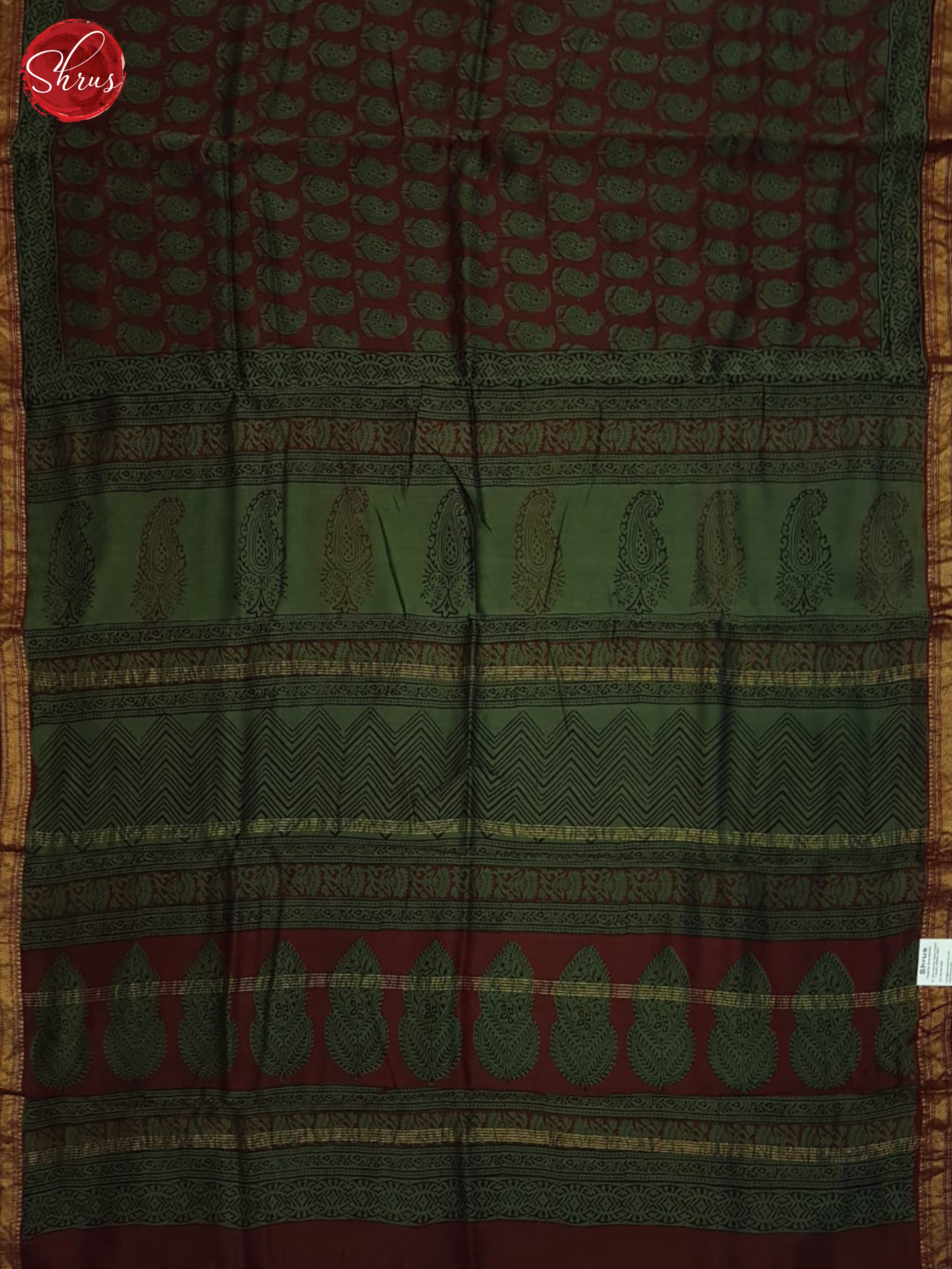 Maroon And Green- Maheshwari Silk Cotton Saree - Shop on ShrusEternity.com