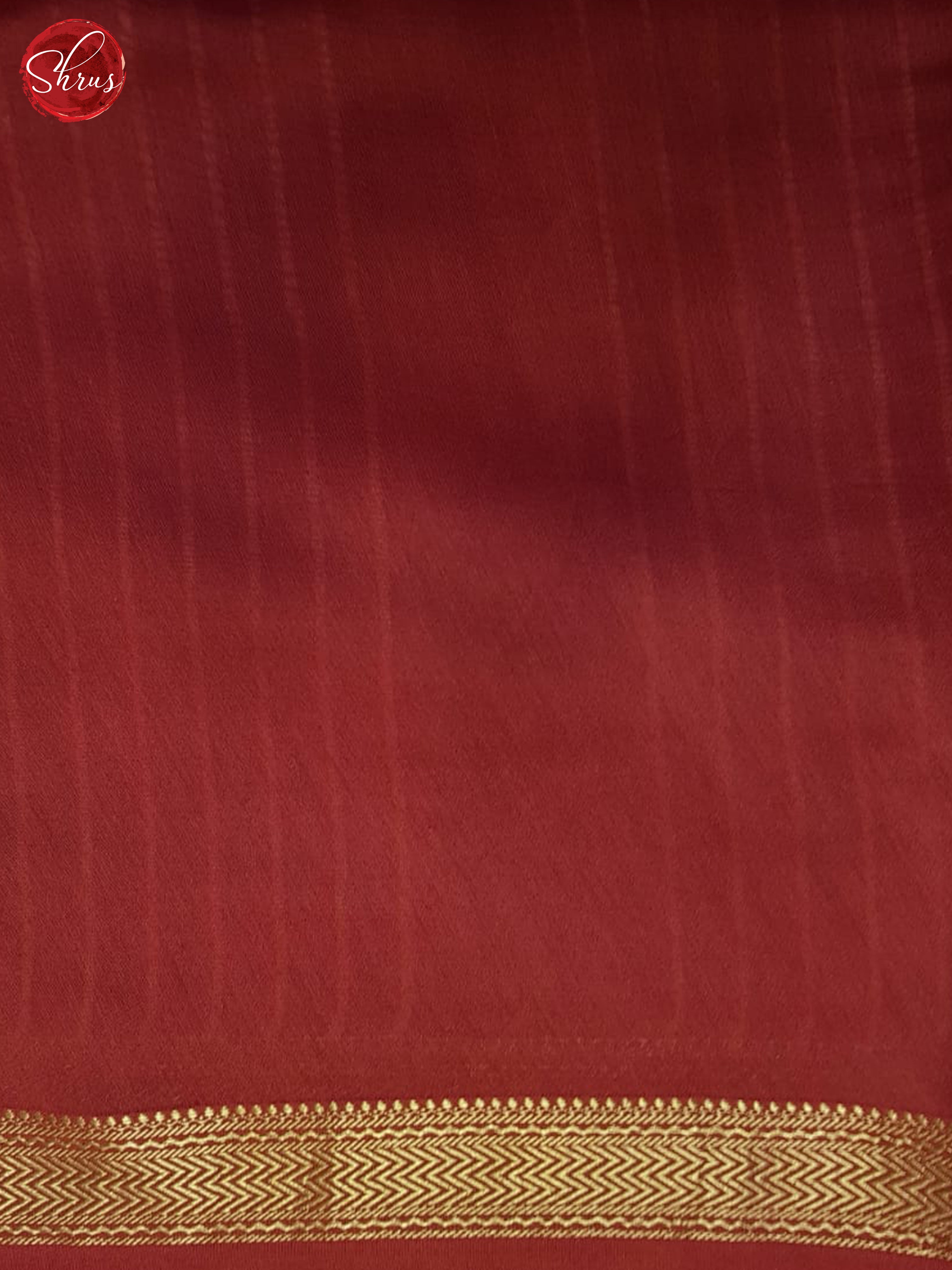 Red(Single Tone)- Maheshwari Silk Cotton saree - Shop on ShrusEternity.com